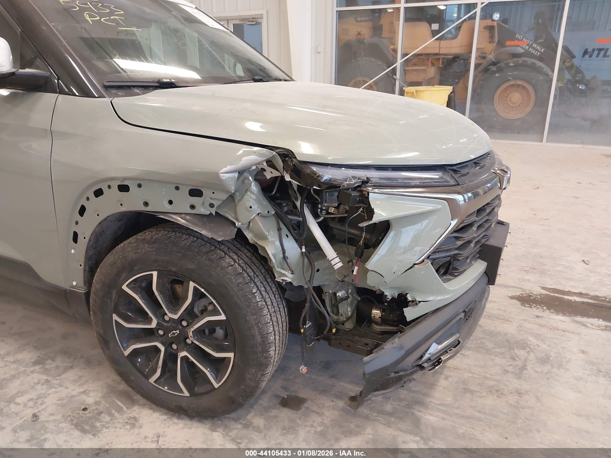 CHEVROLET TRAILBLAZER image 6