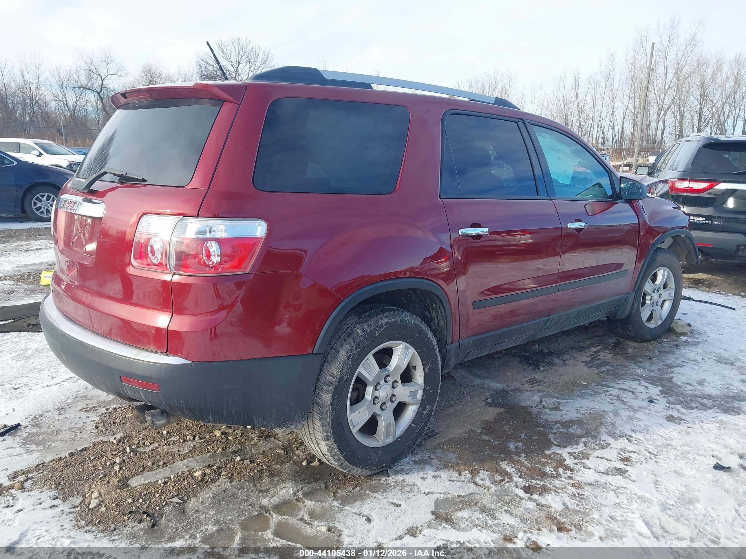 GMC ACADIA image 4