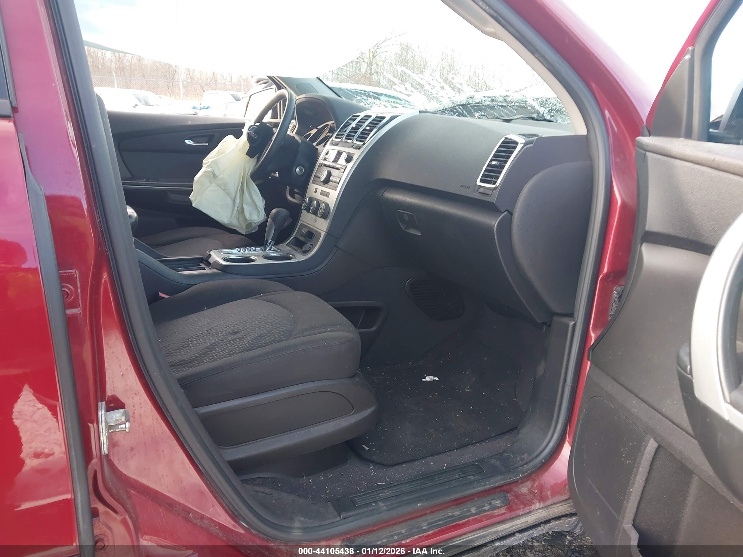 GMC ACADIA image 5