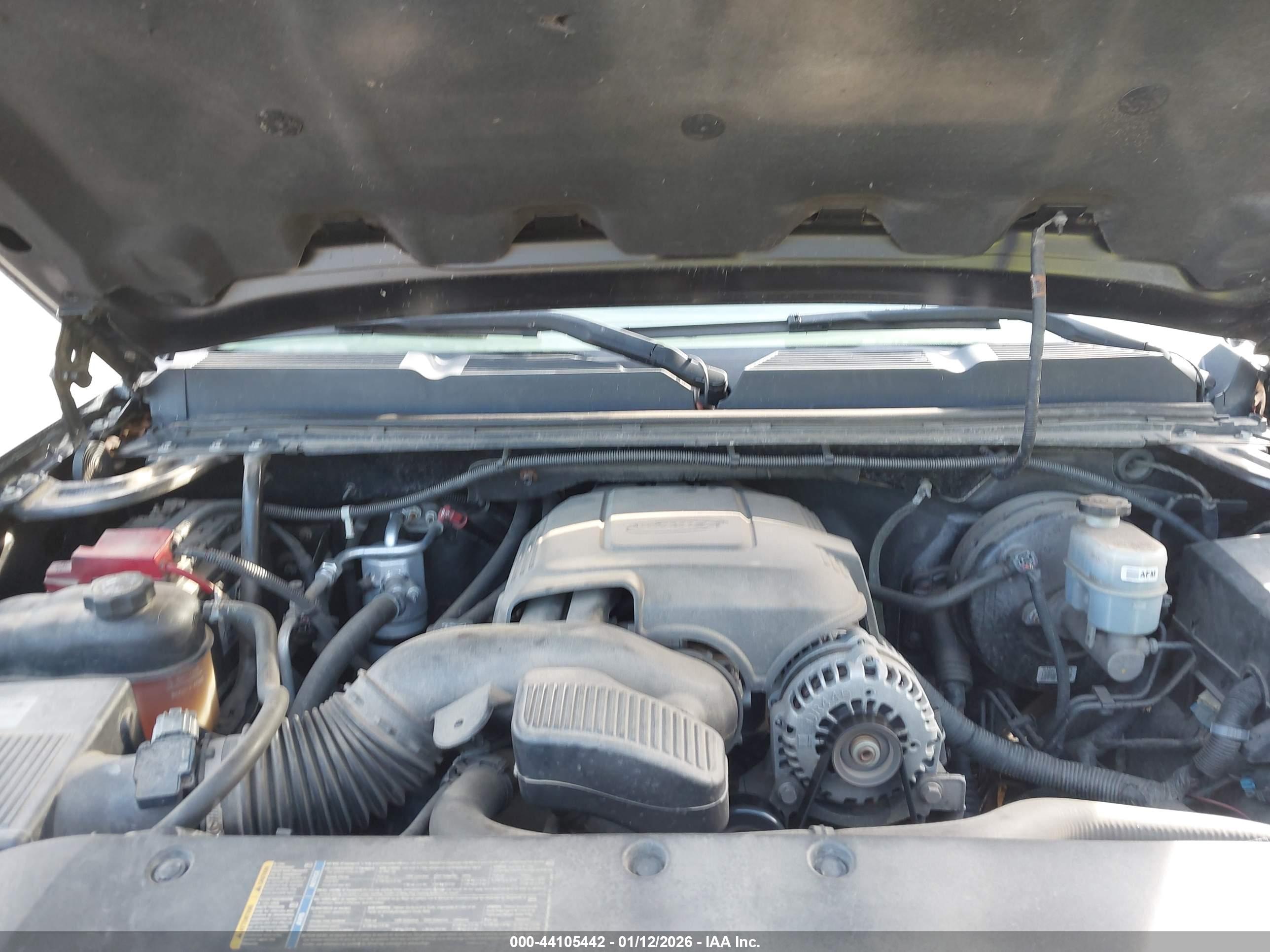 CHEVROLET SILVERADO image 10