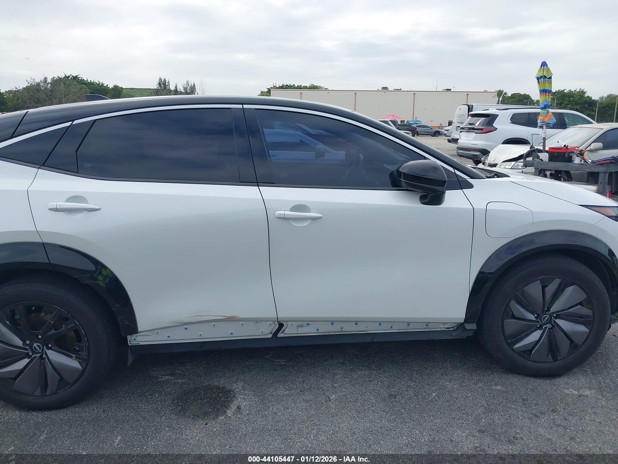 NISSAN ARIYA image 6