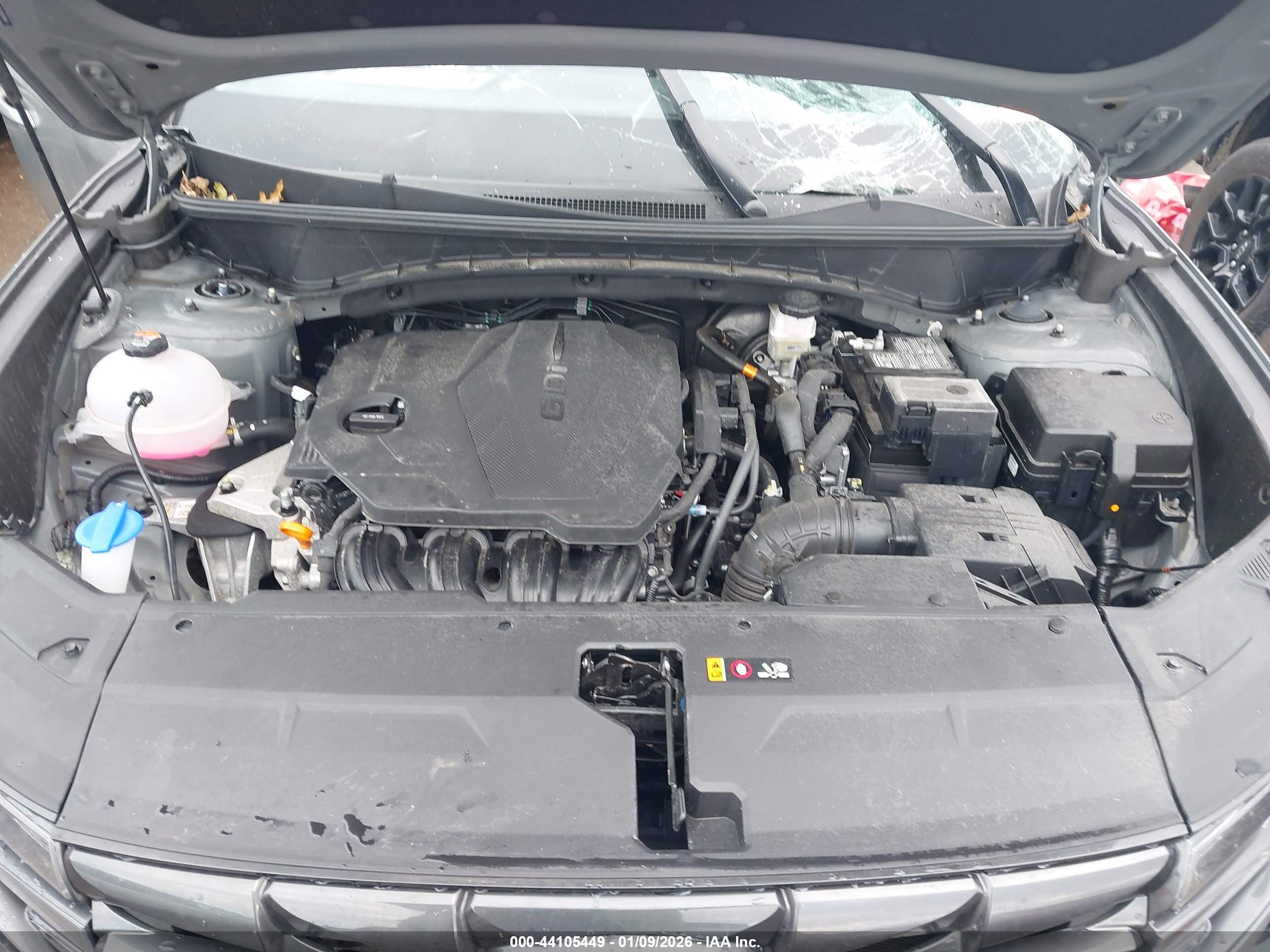 HYUNDAI TUCSON image 10