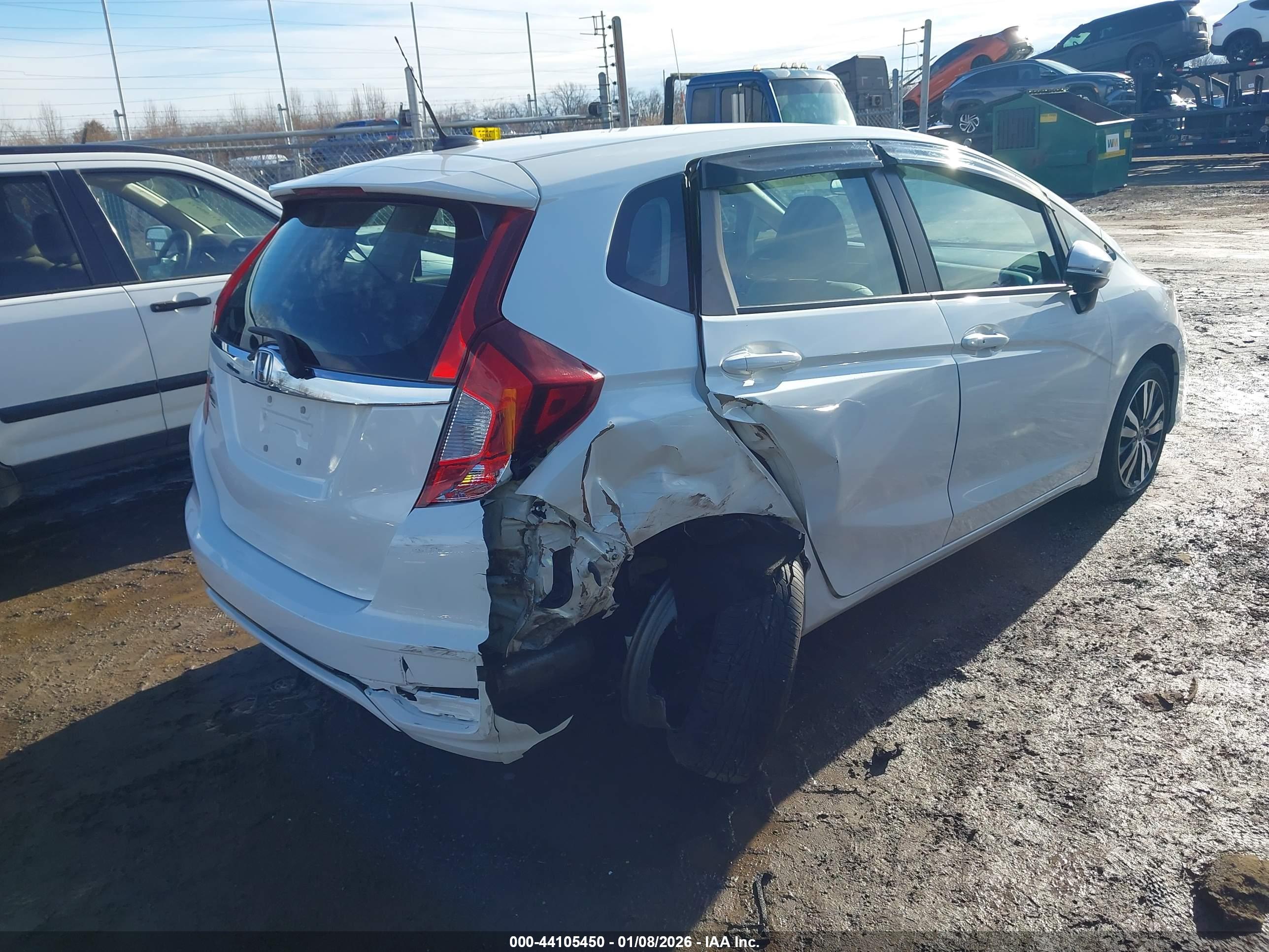 HONDA FIT image 4