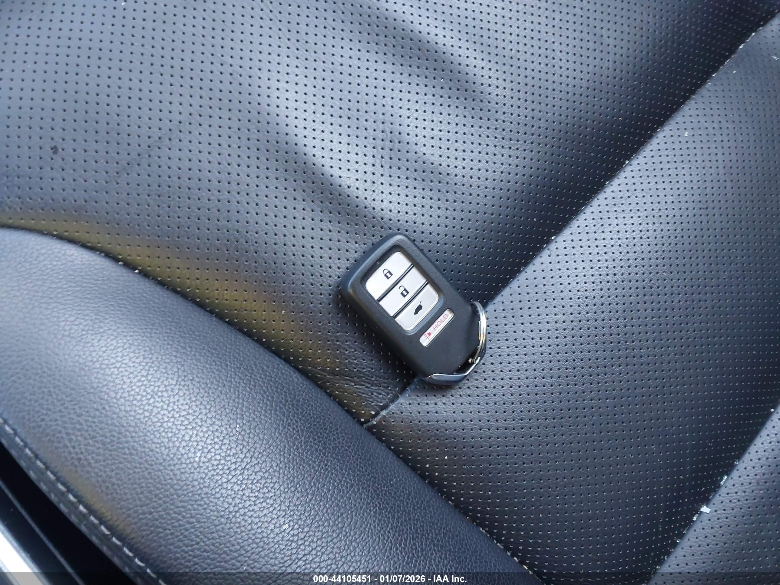 HONDA CR-V image 11