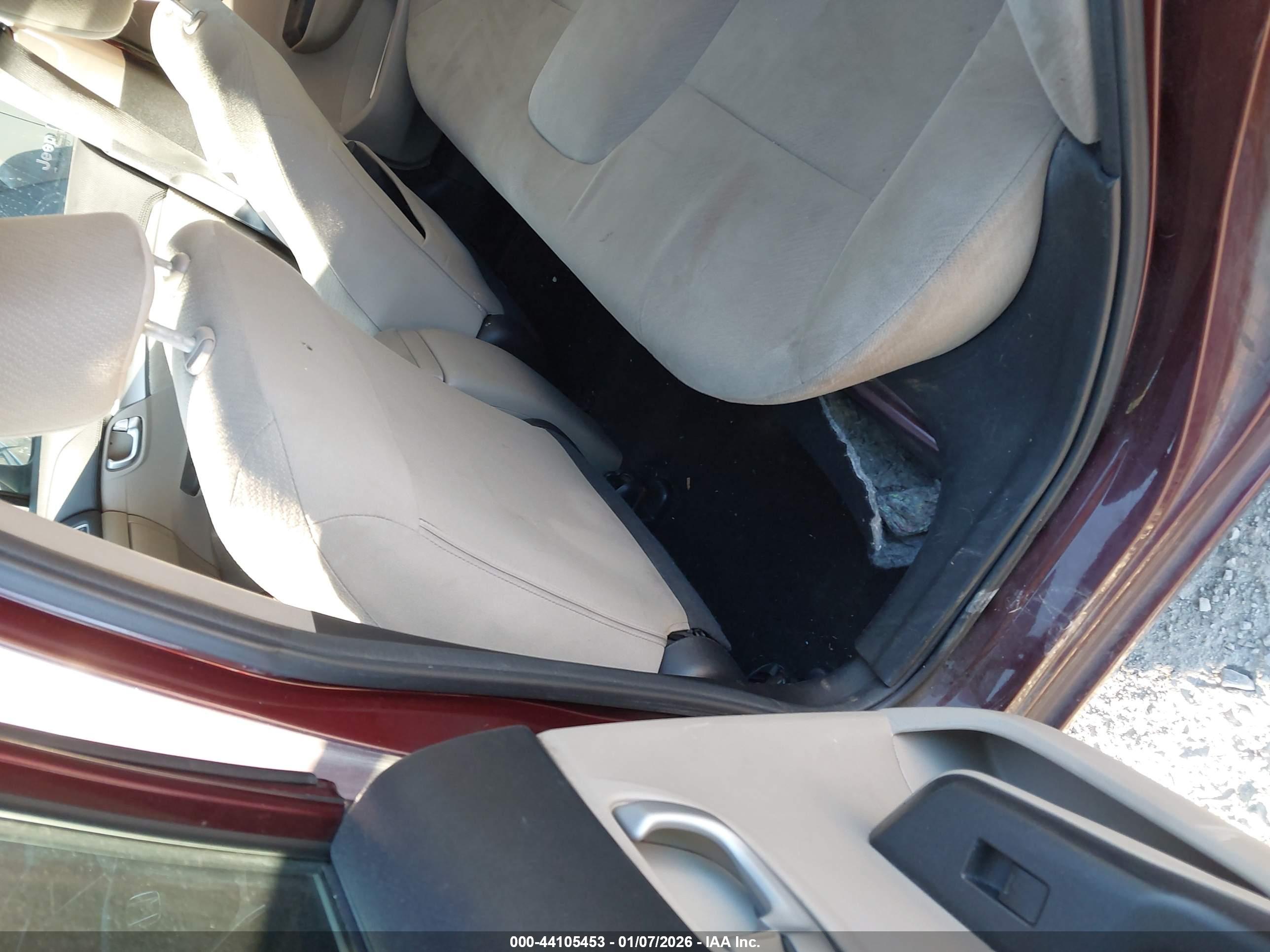 HONDA CIVIC image 8