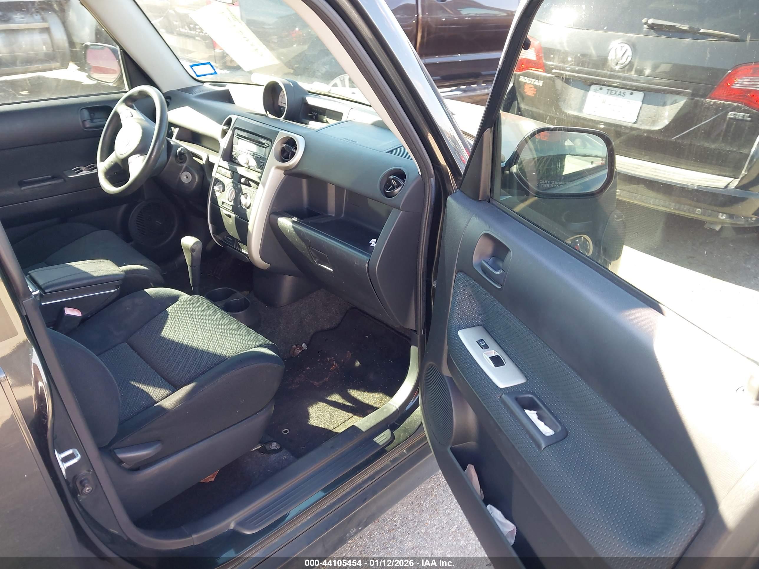 SCION XB image 5