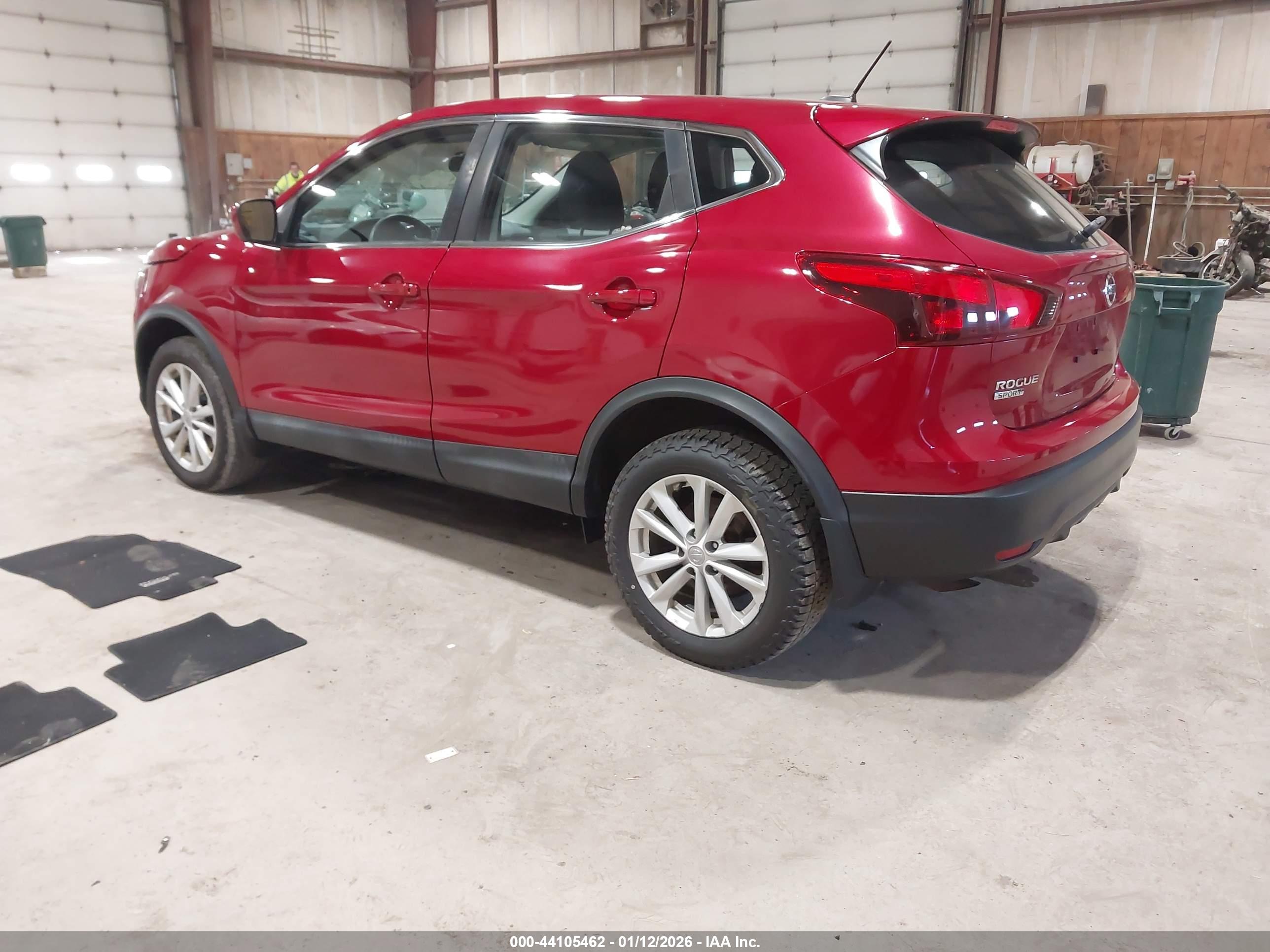 NISSAN ROGUE image 3