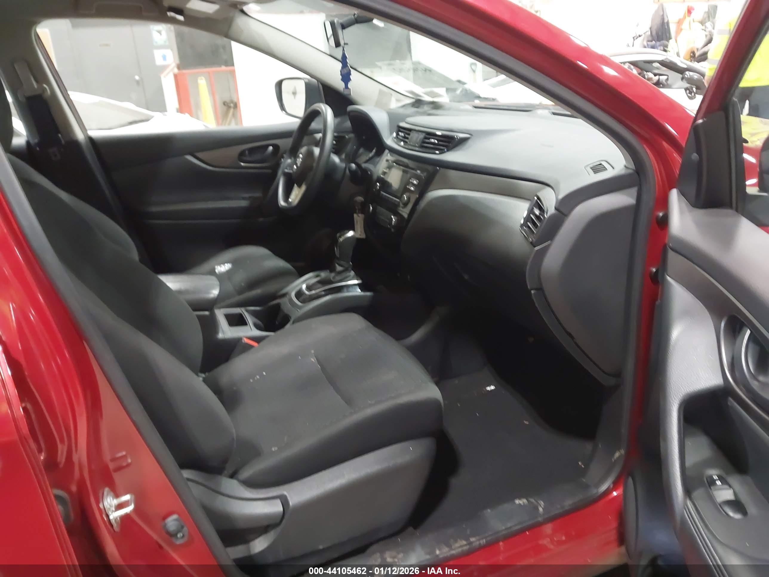 NISSAN ROGUE image 5