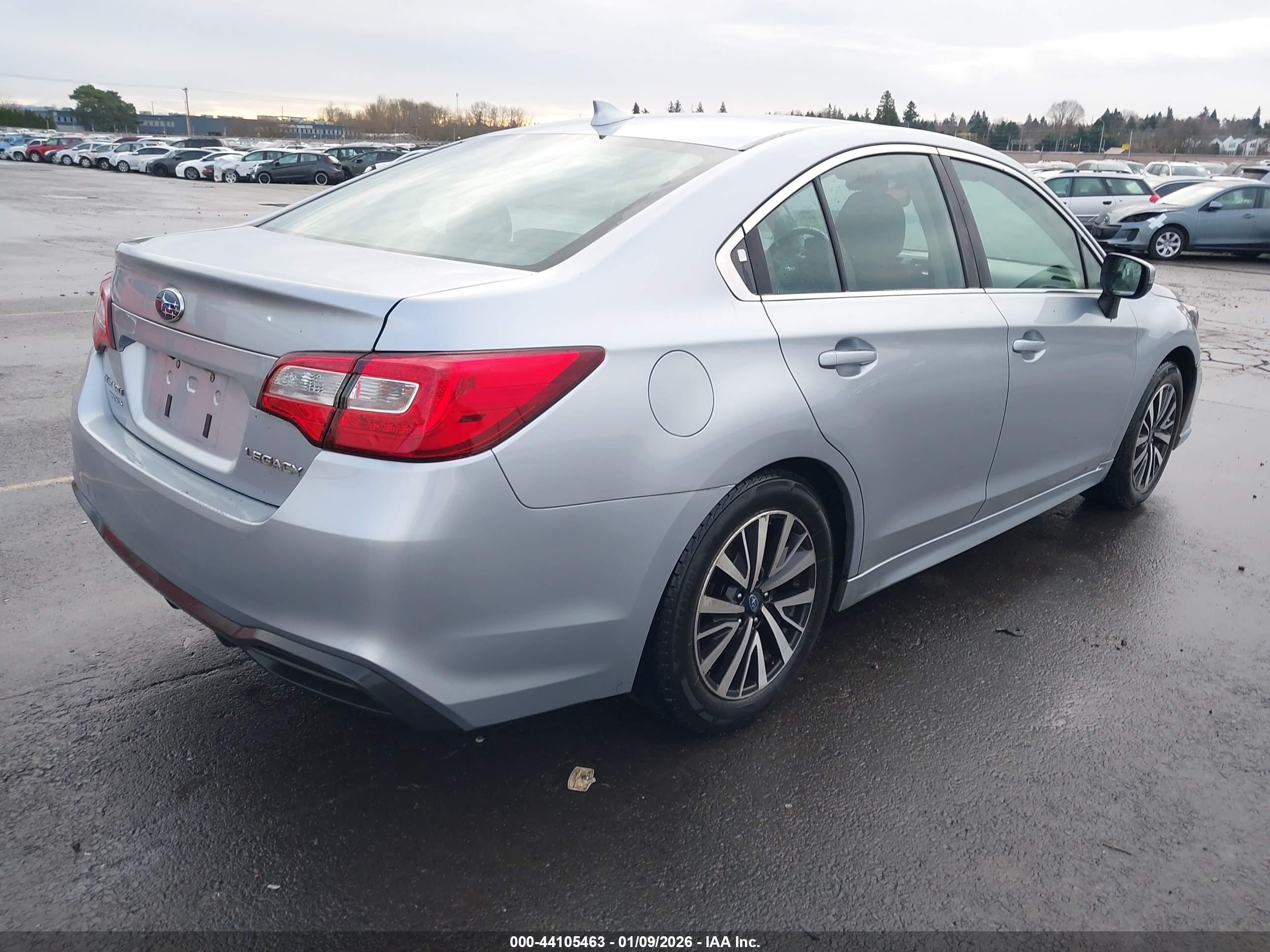 SUBARU LEGACY image 4
