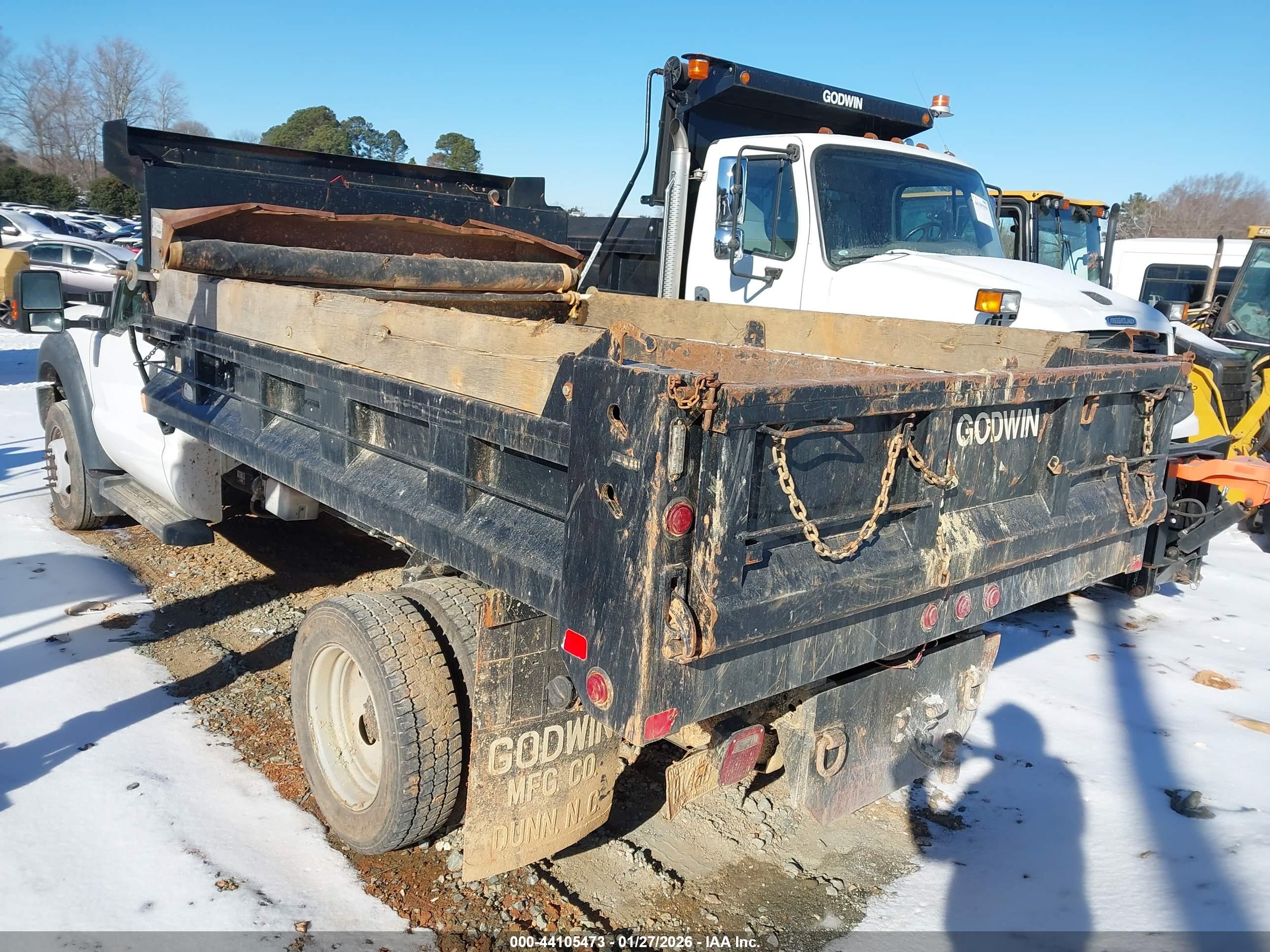 FORD F-450 image 3
