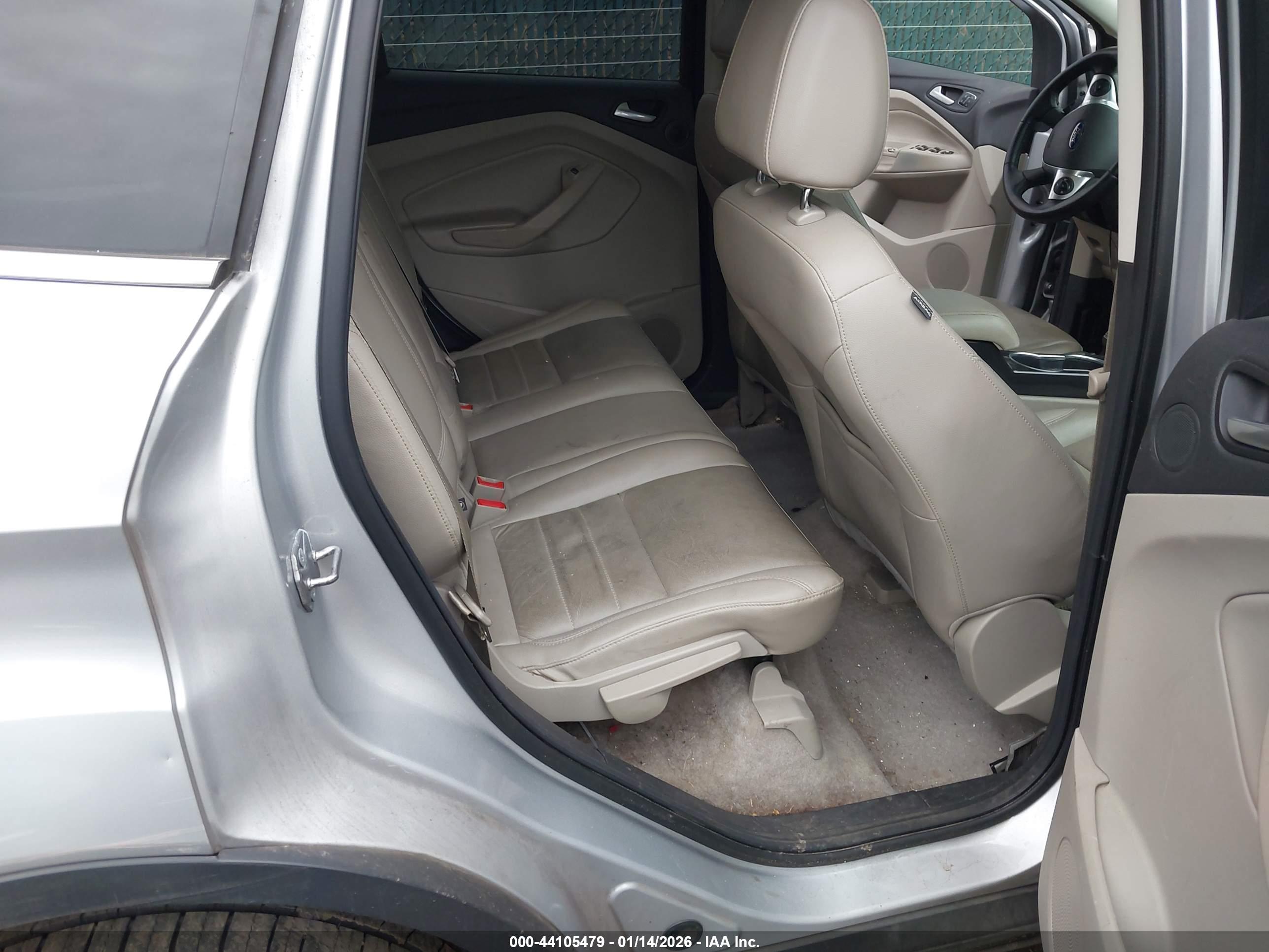 FORD ESCAPE image 8
