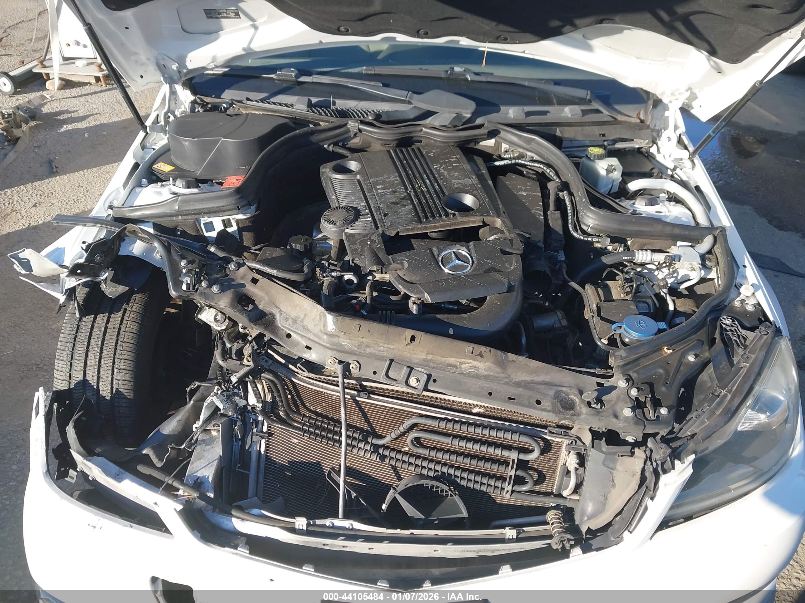 MERCEDES-BENZ C image 10
