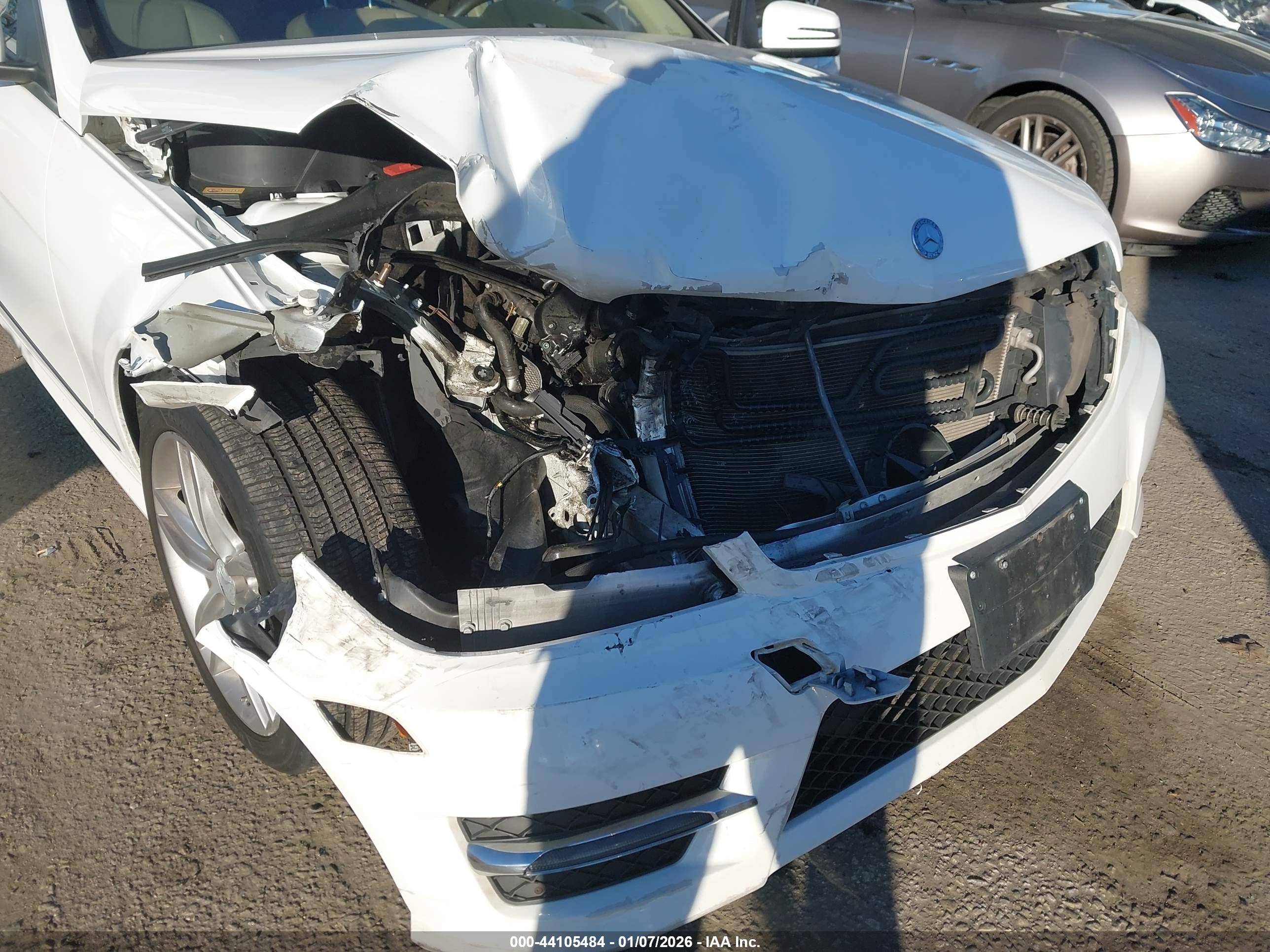 MERCEDES-BENZ C image 6