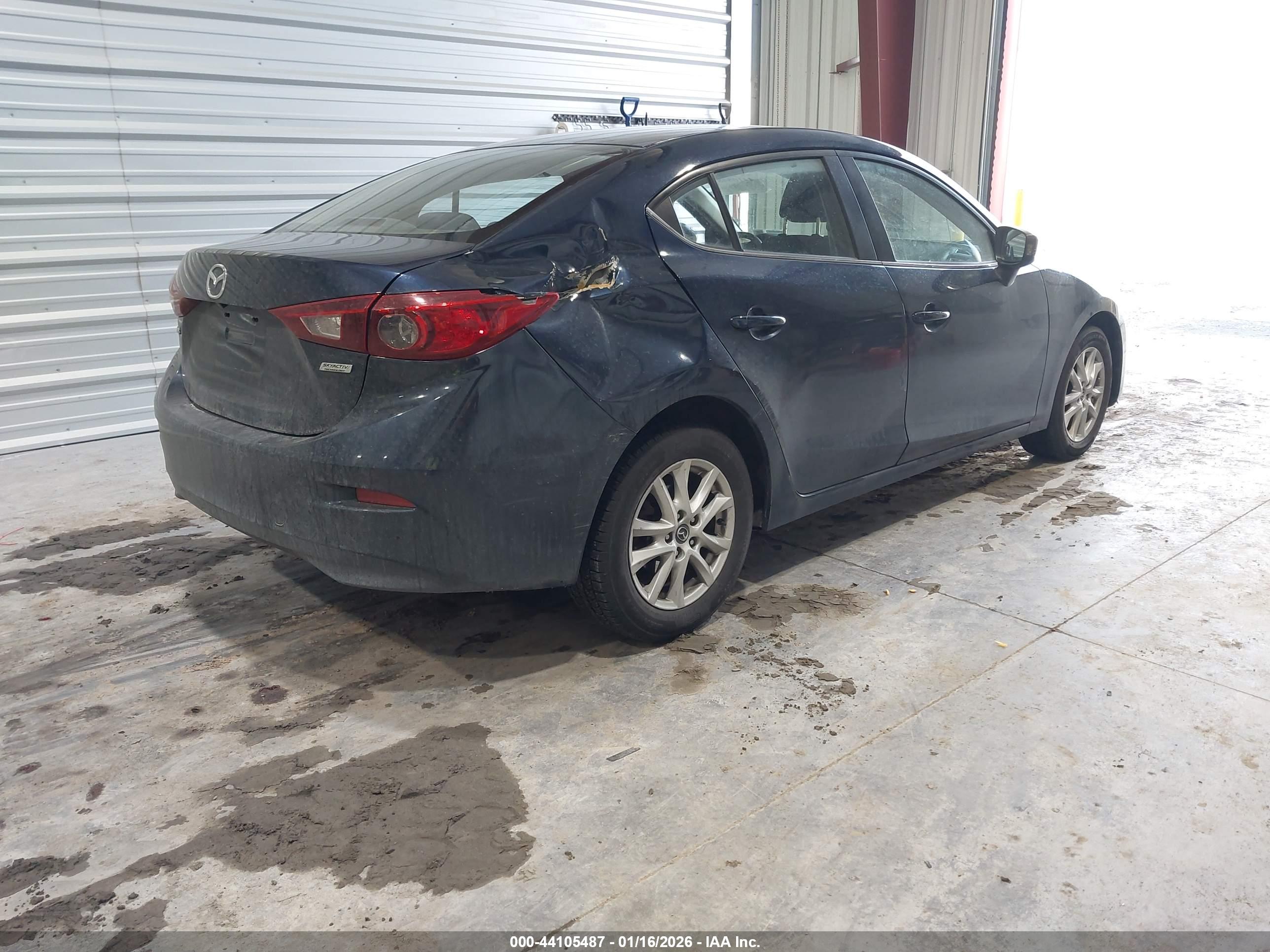MAZDA MAZDA3 image 4