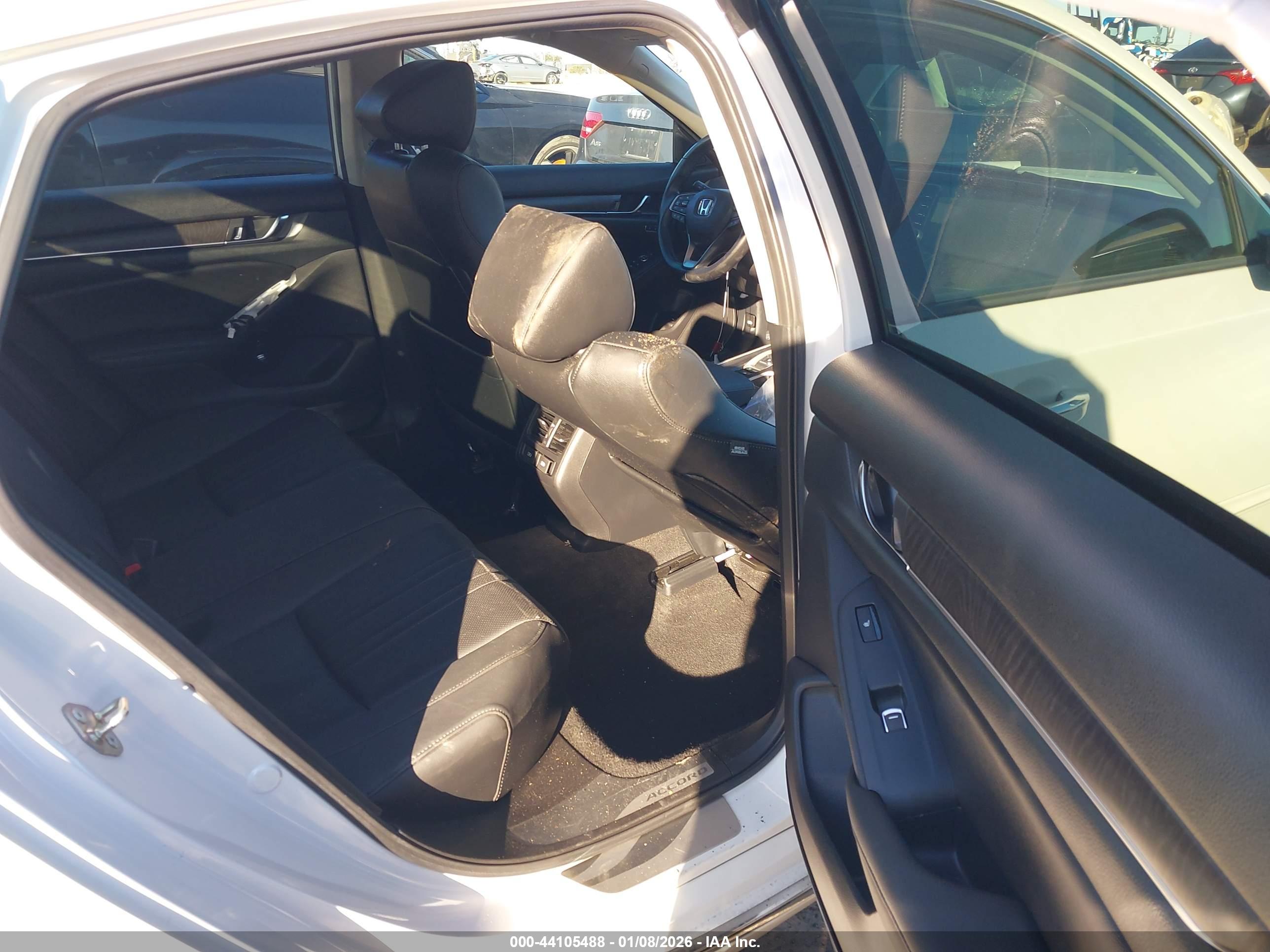 HONDA ACCORD image 8