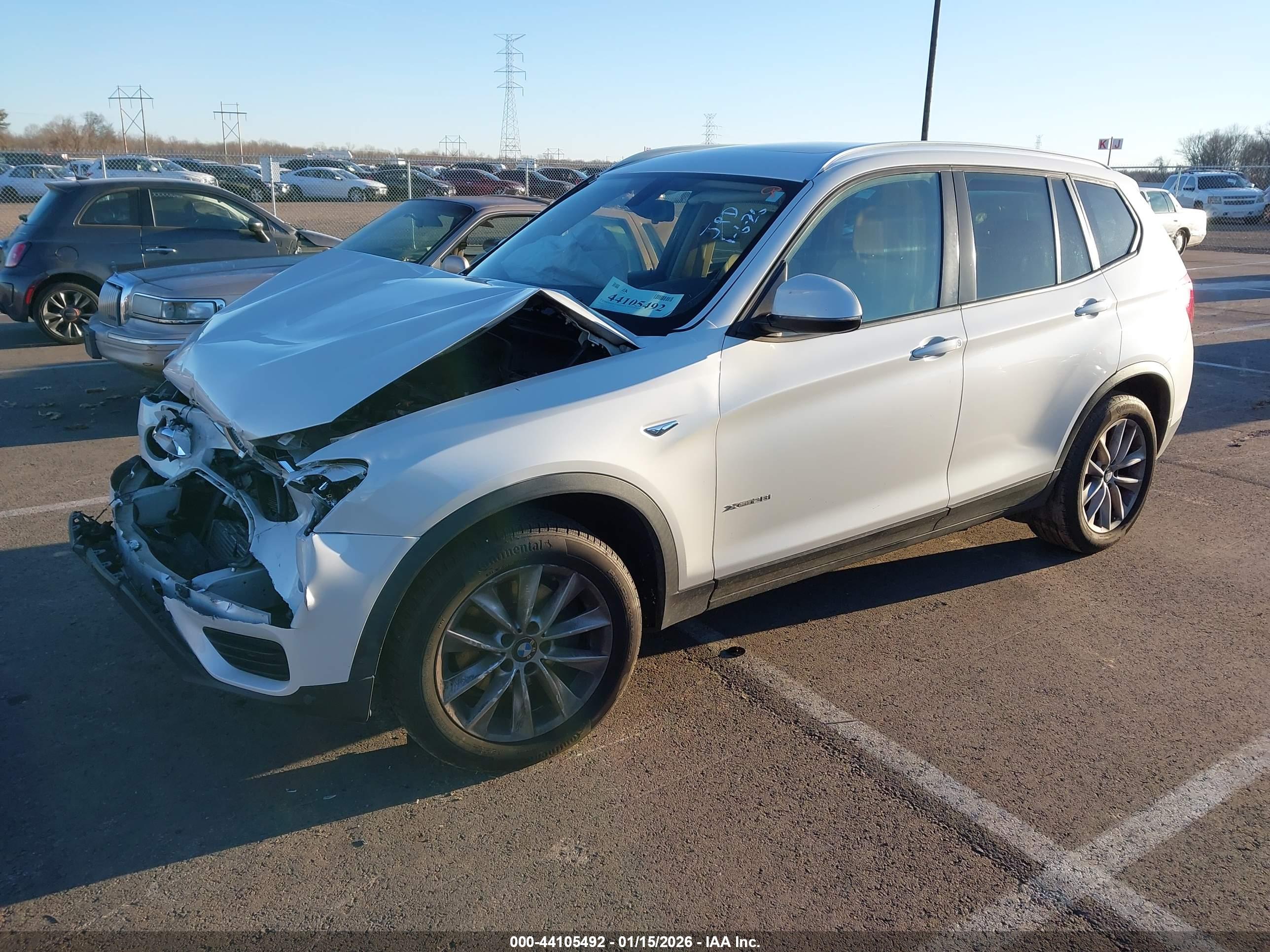 BMW X3 image 2