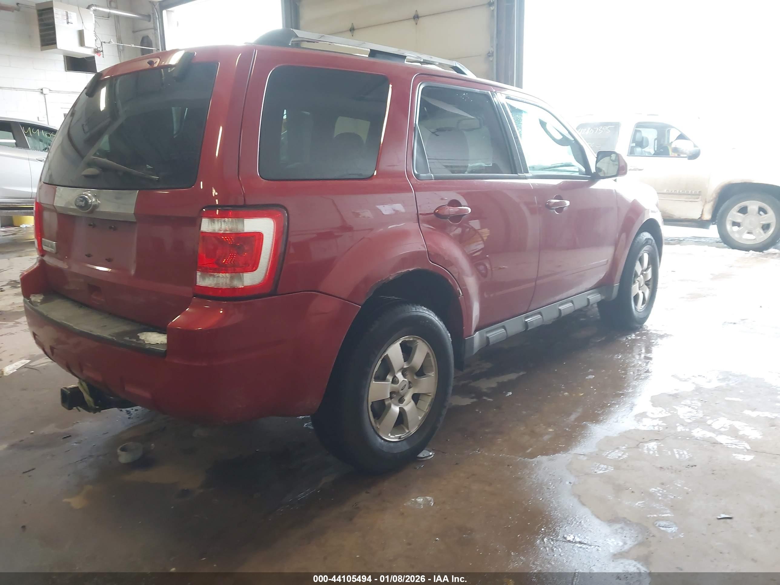 FORD ESCAPE image 4