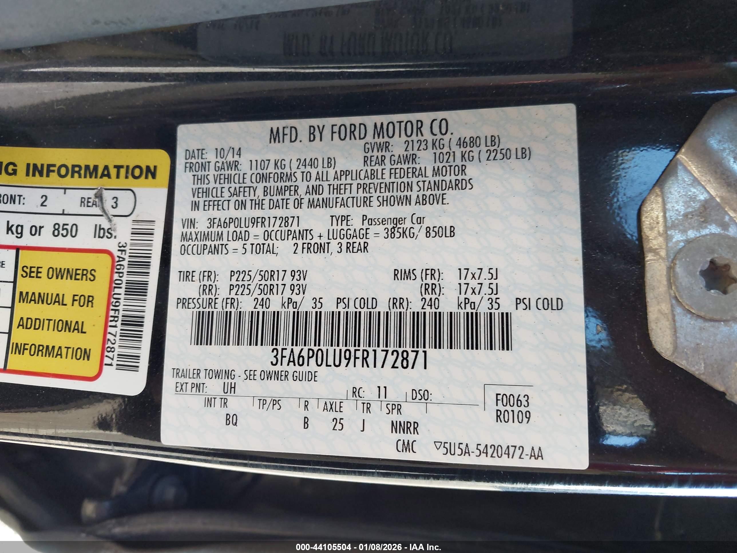 FORD FUSION image 9