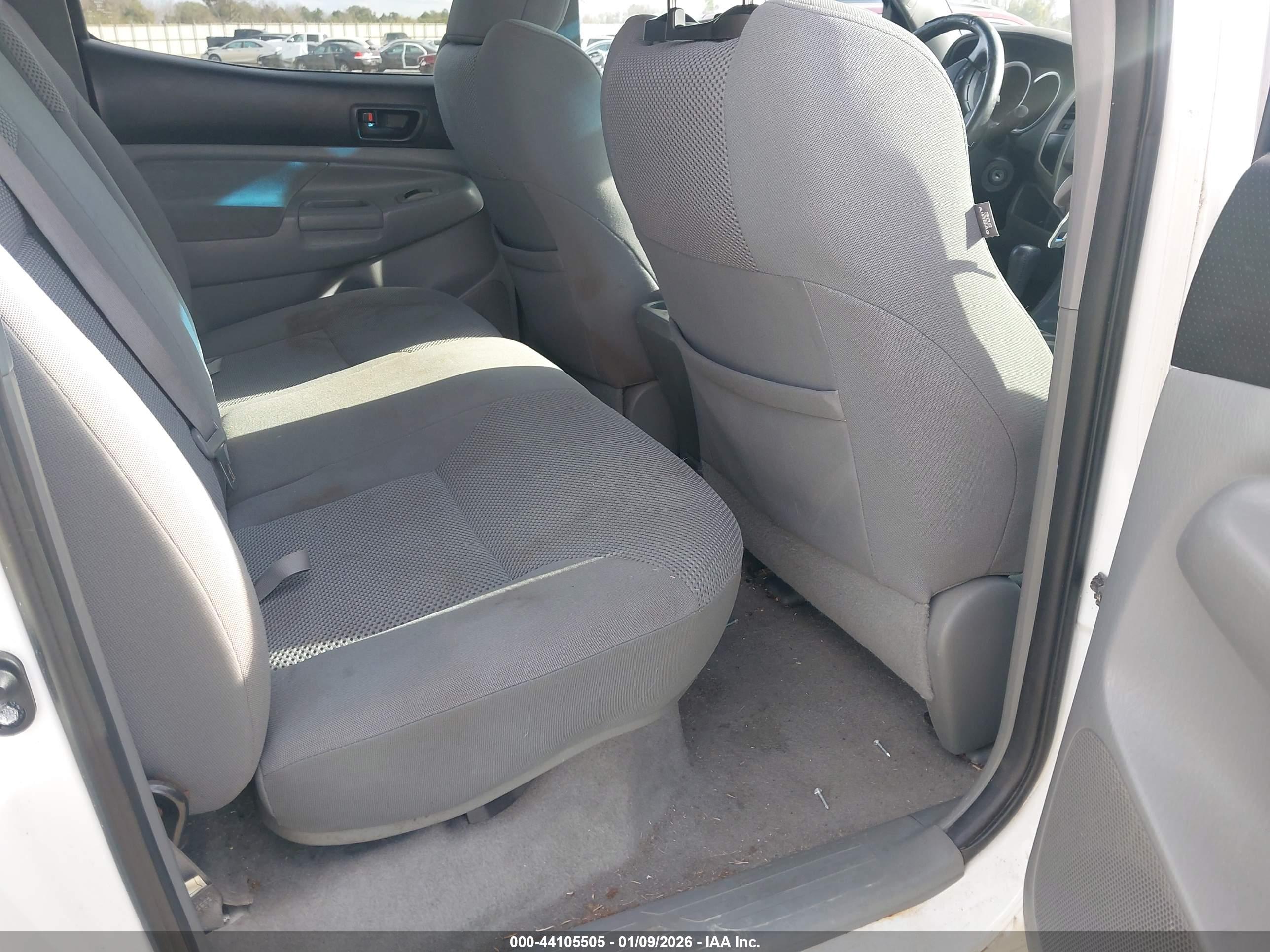 TOYOTA TACOMA image 8