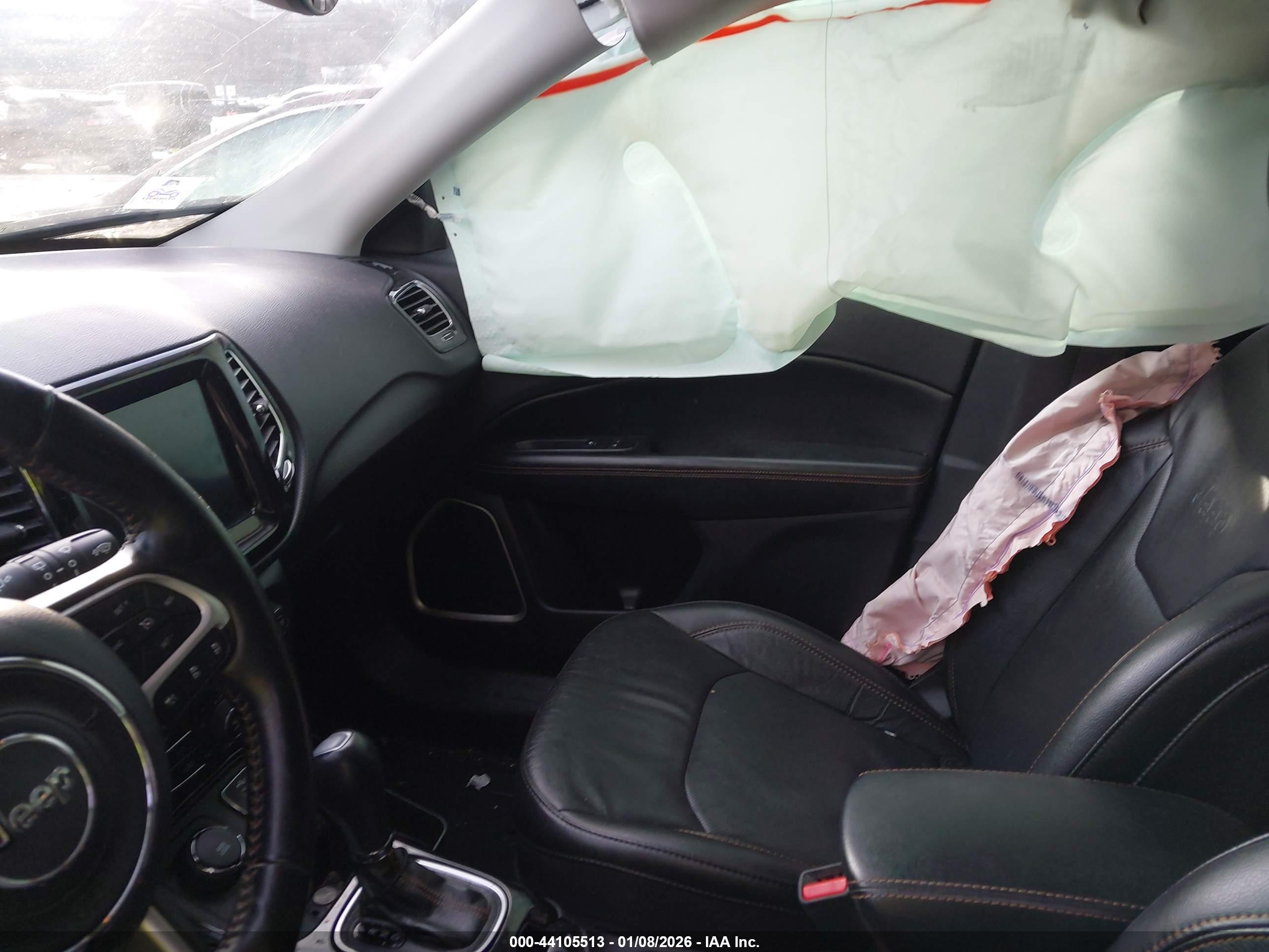 JEEP COMPASS image 5