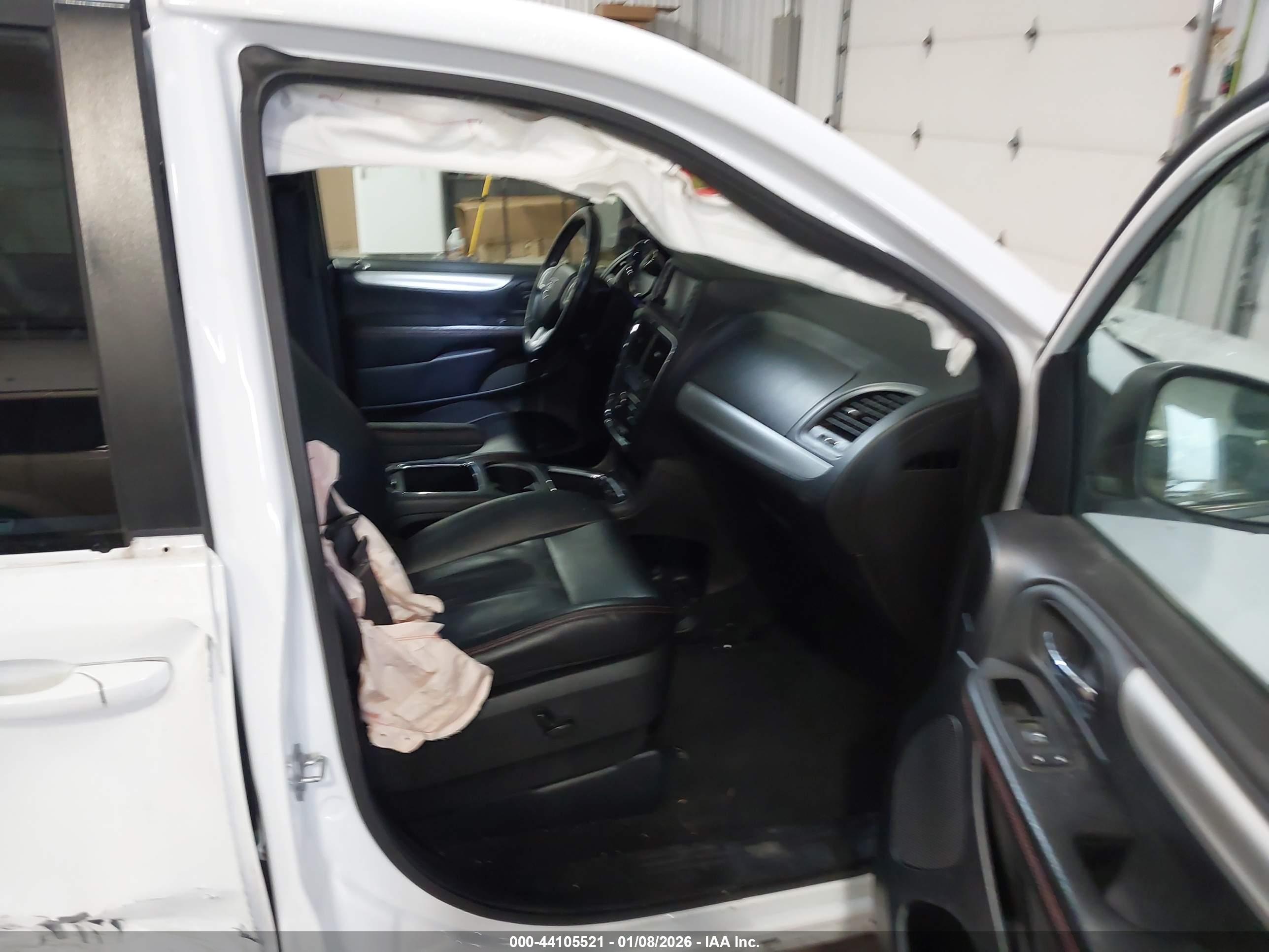 DODGE GRAND image 5