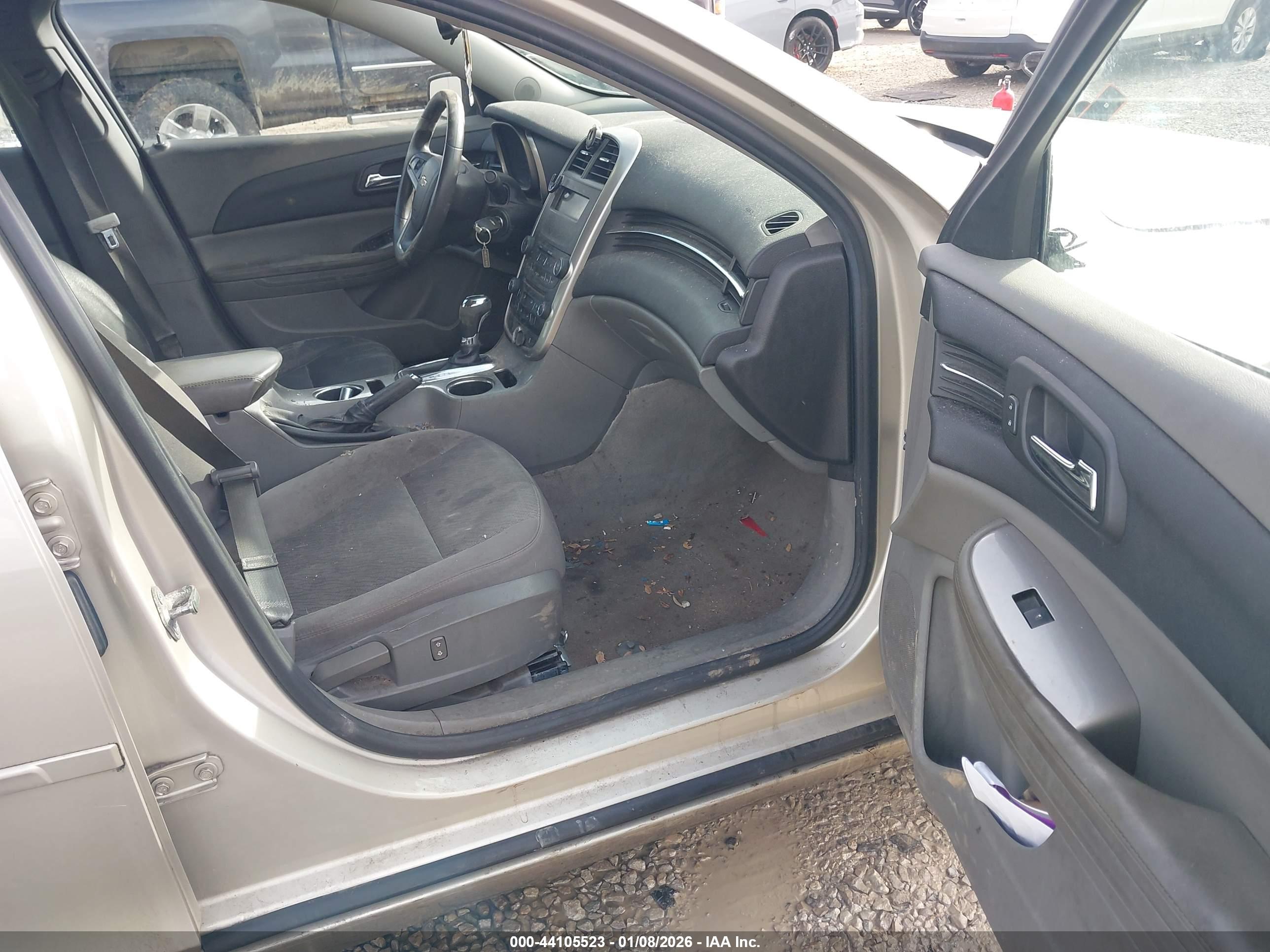 CHEVROLET MALIBU image 5