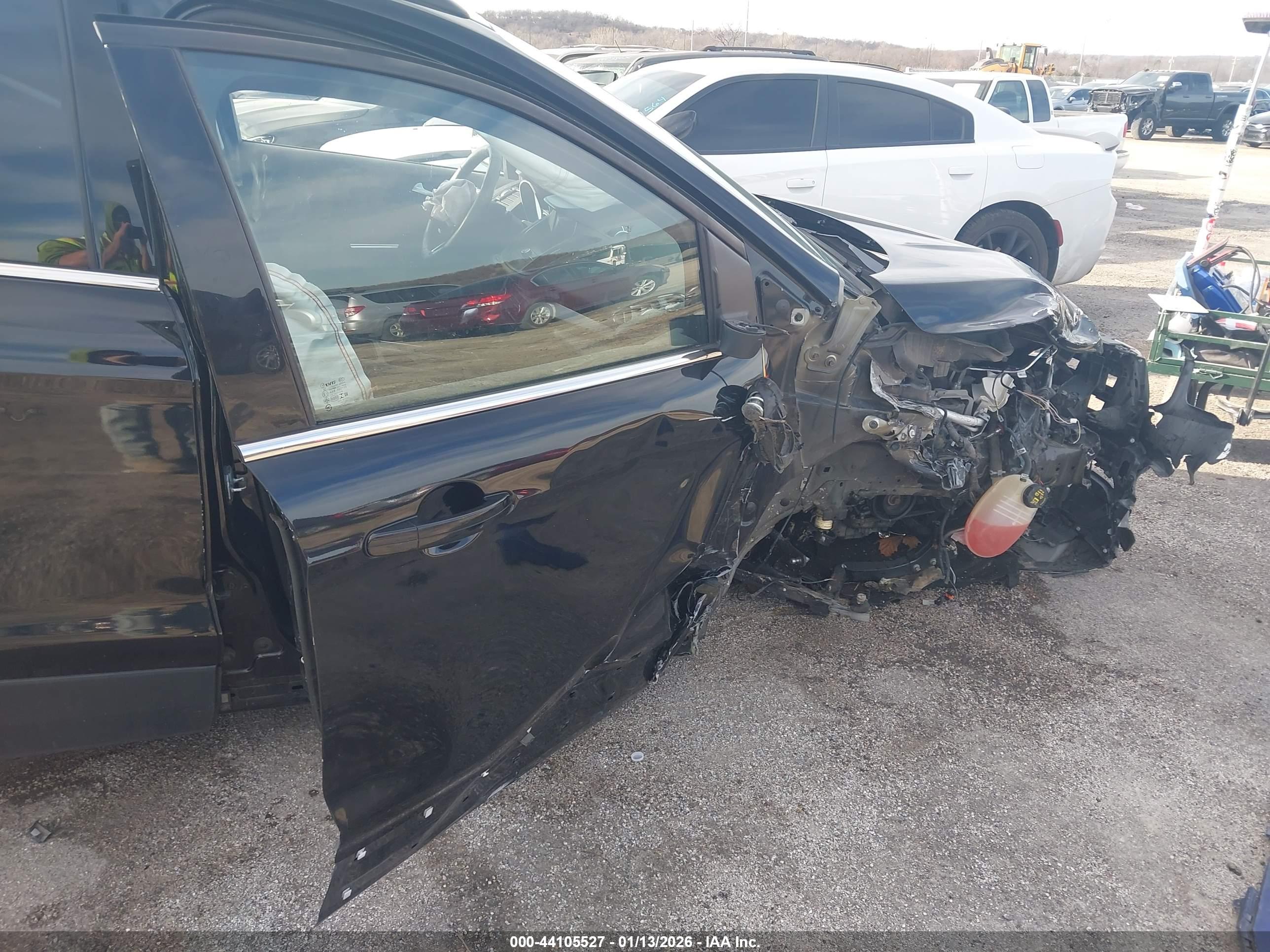 FORD ESCAPE image 6