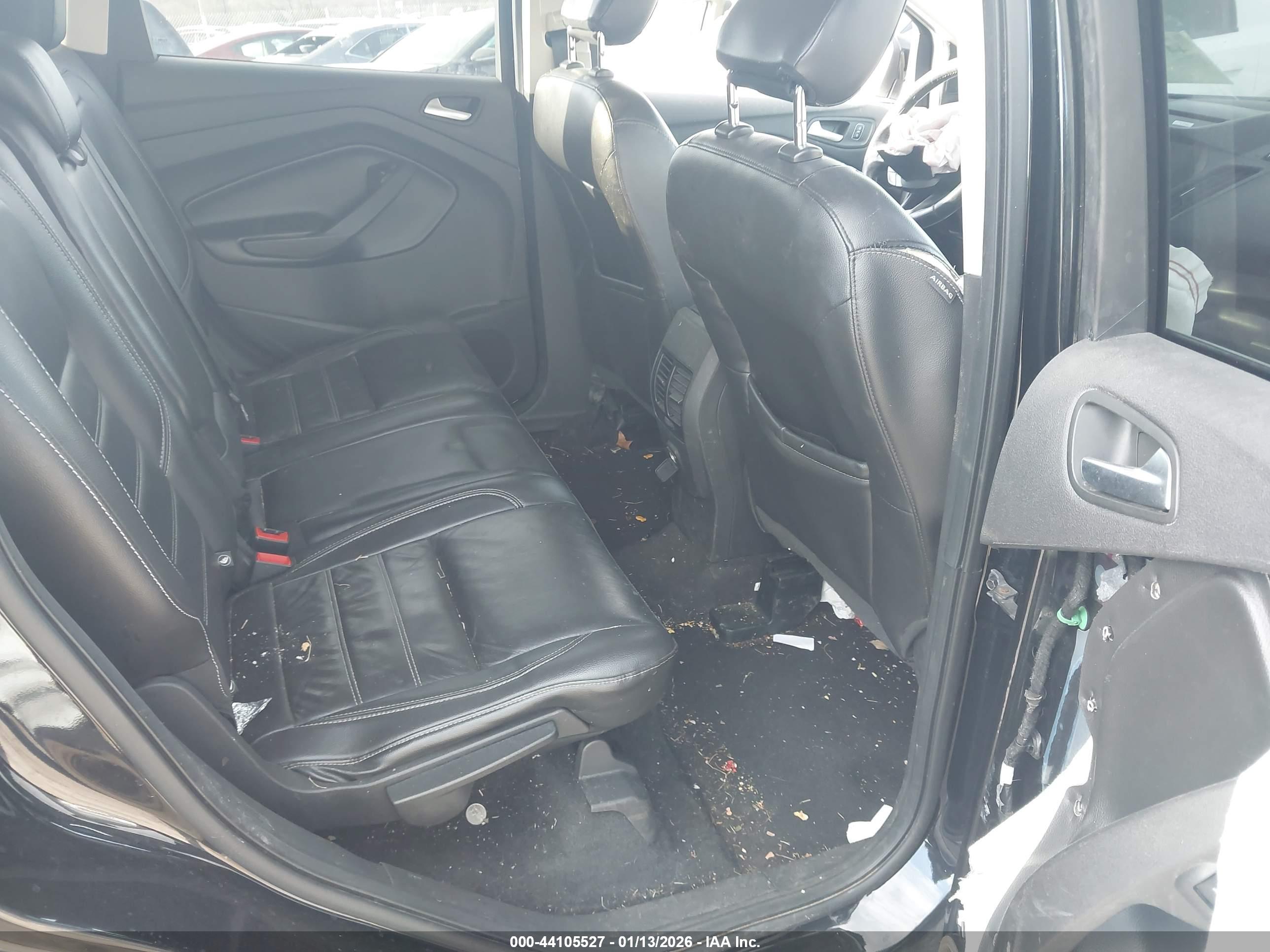 FORD ESCAPE image 8