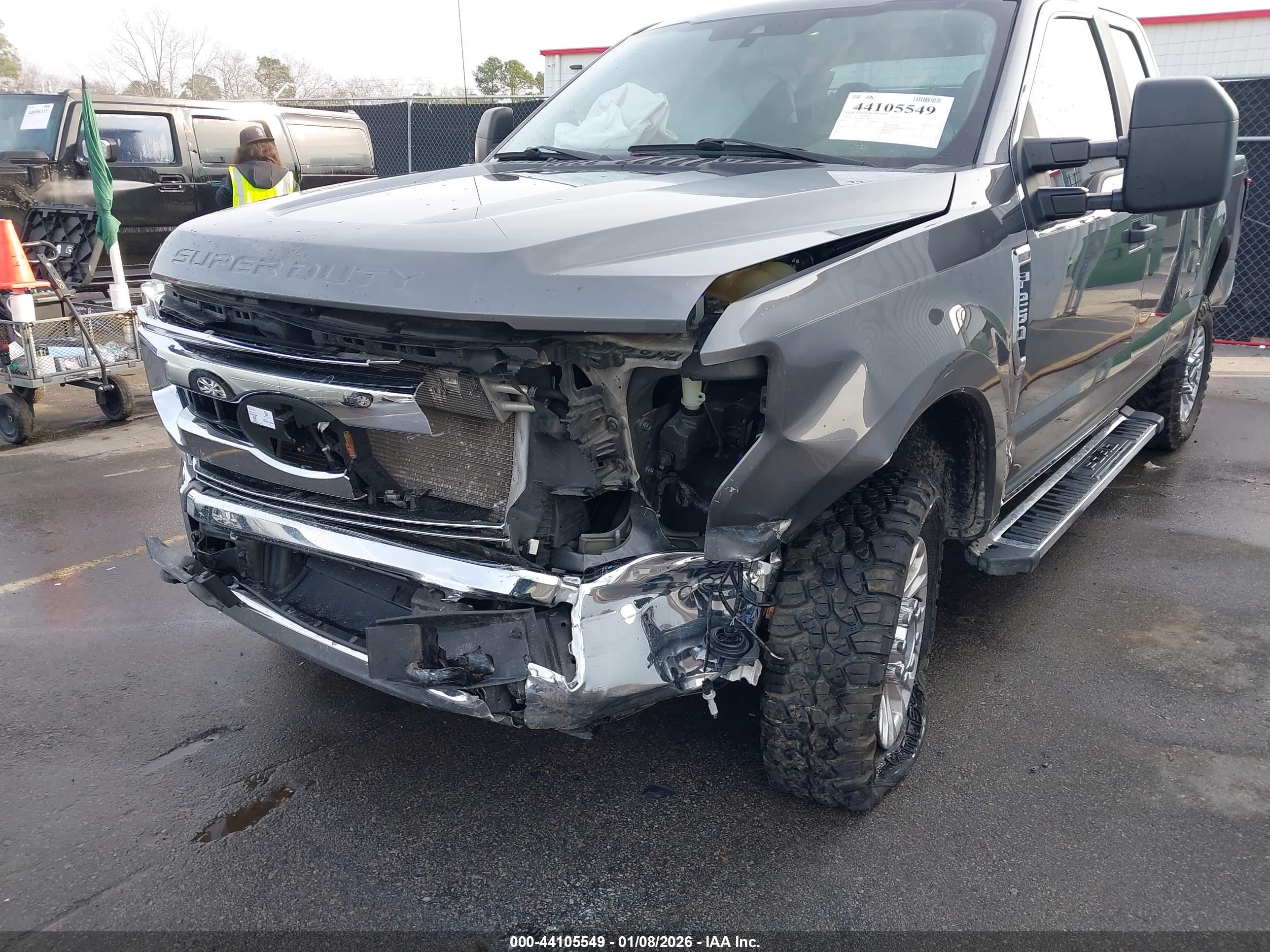 FORD F-250 image 6