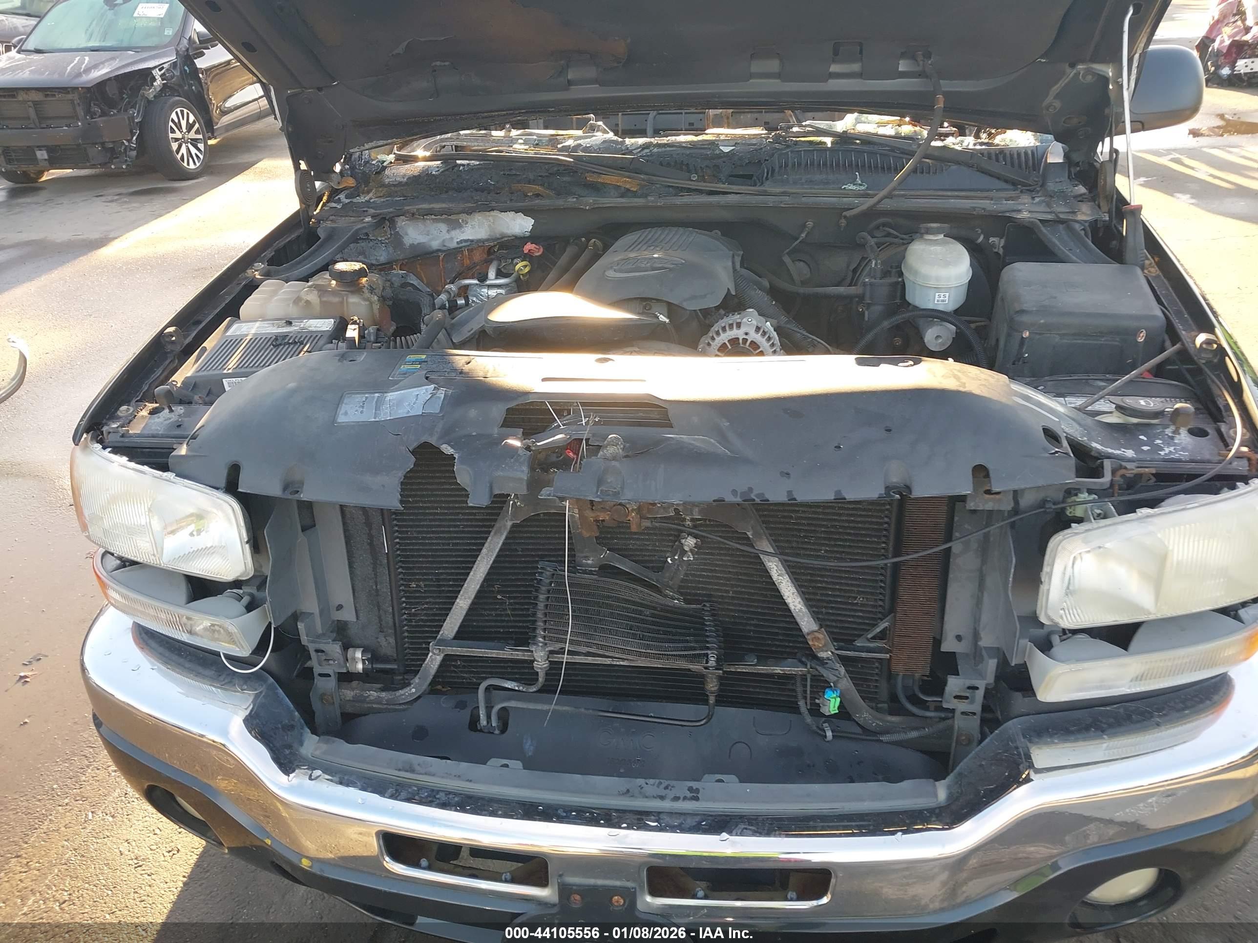 GMC SIERRA image 10