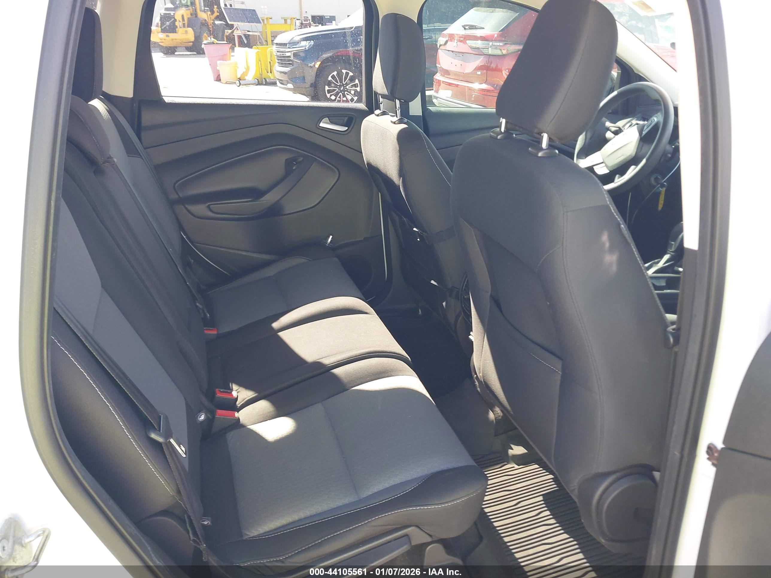 FORD ESCAPE image 8