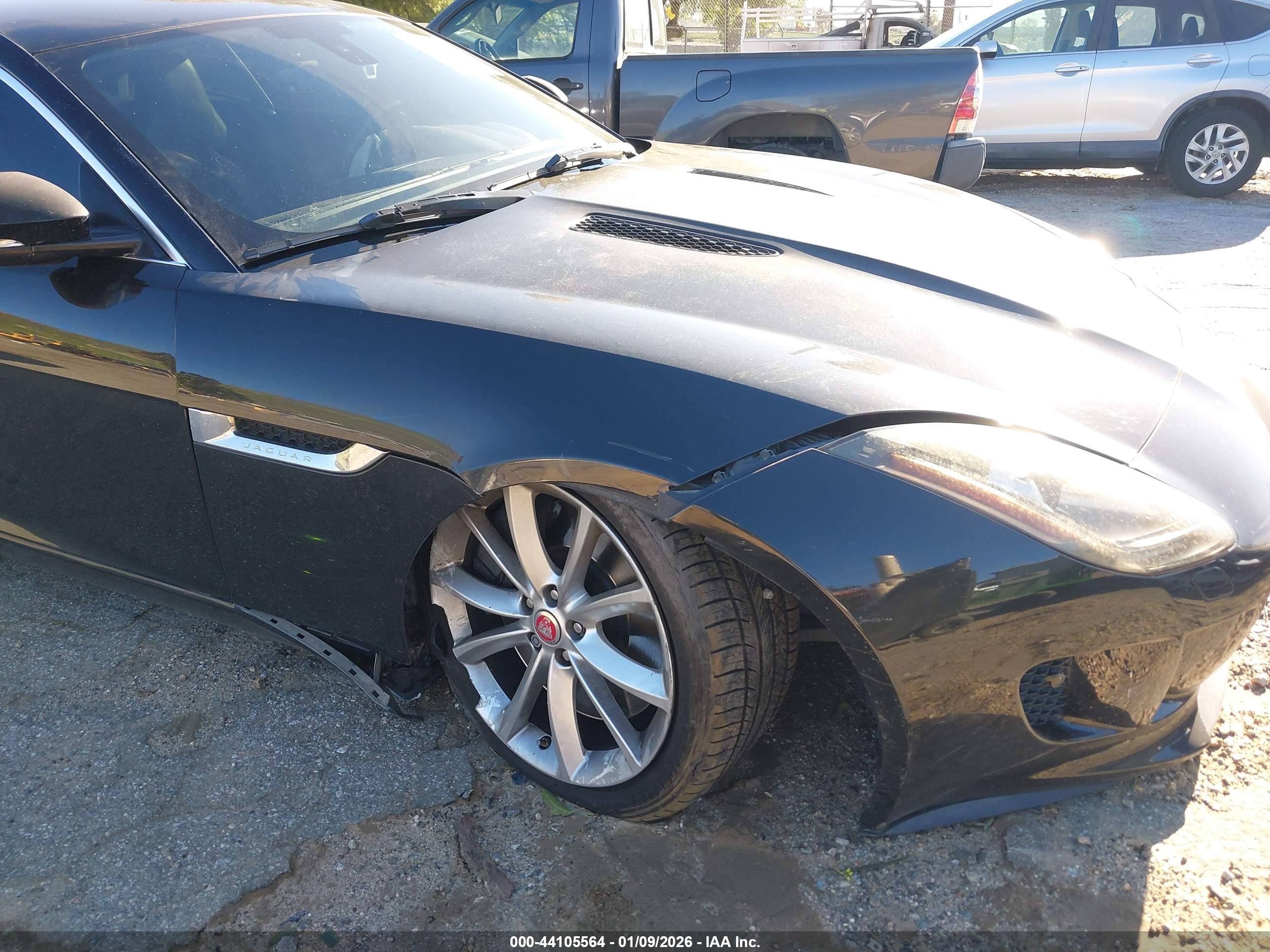 JAGUAR F-TYPE image 6