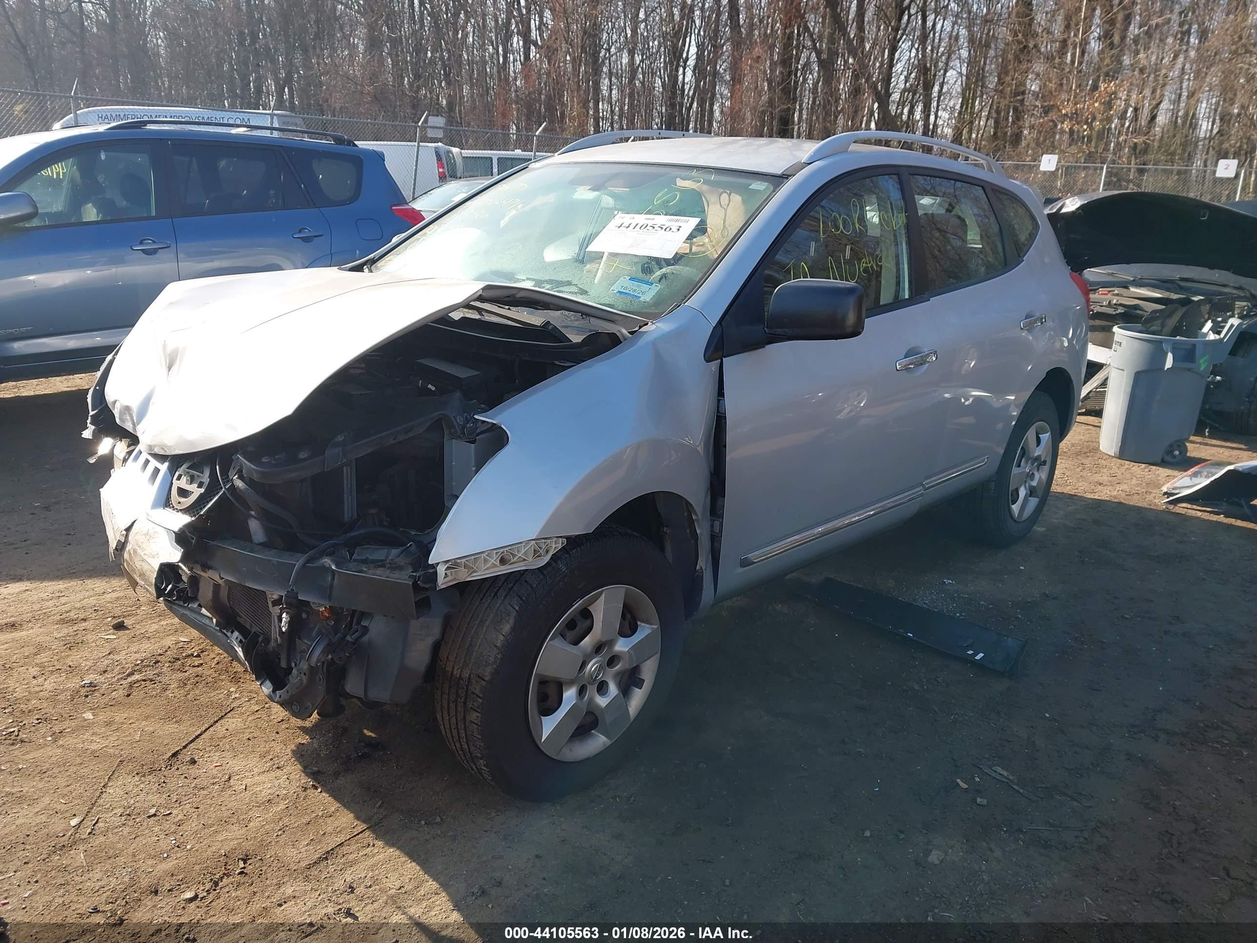 NISSAN ROGUE image 2