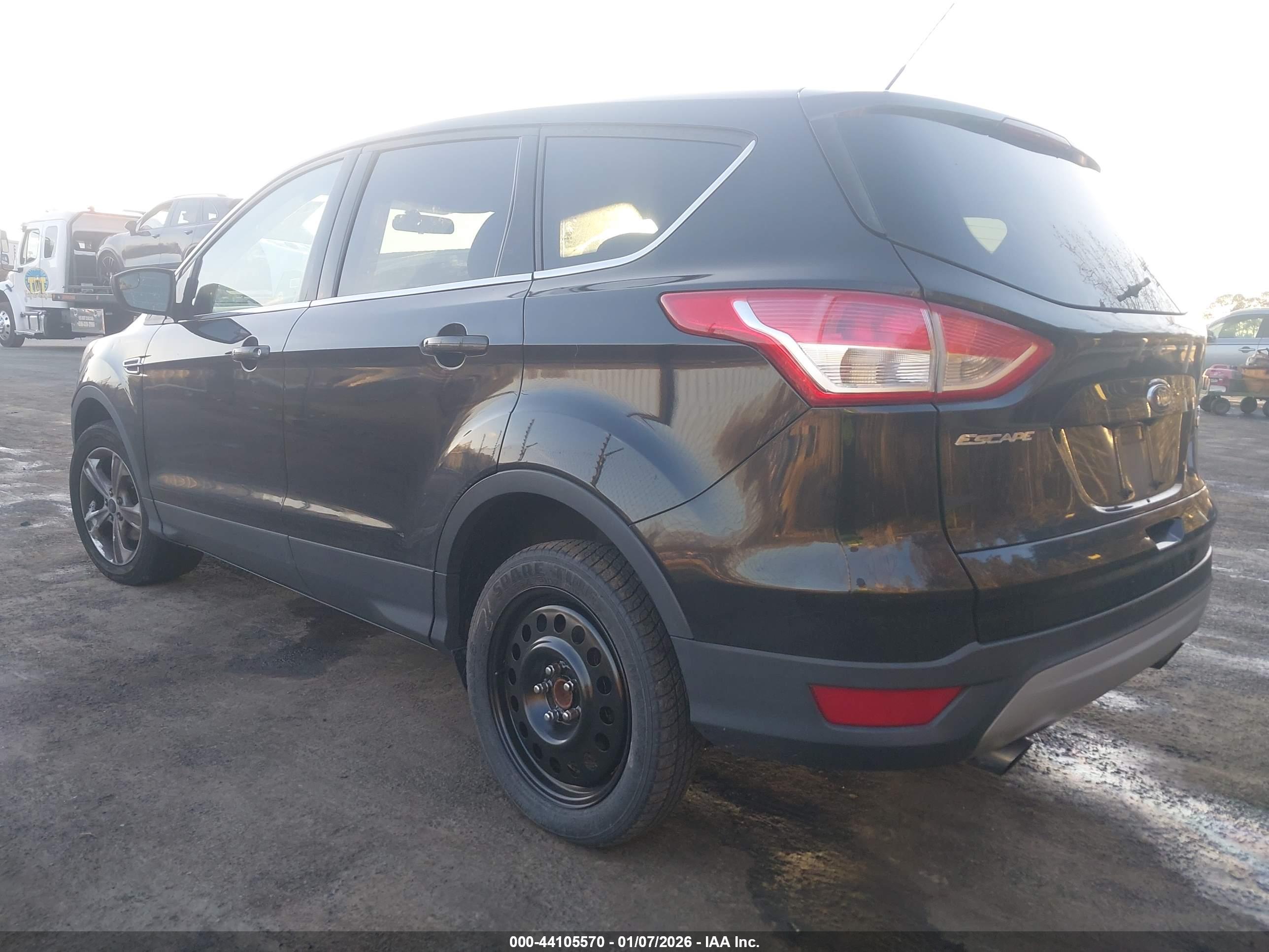 FORD ESCAPE image 3