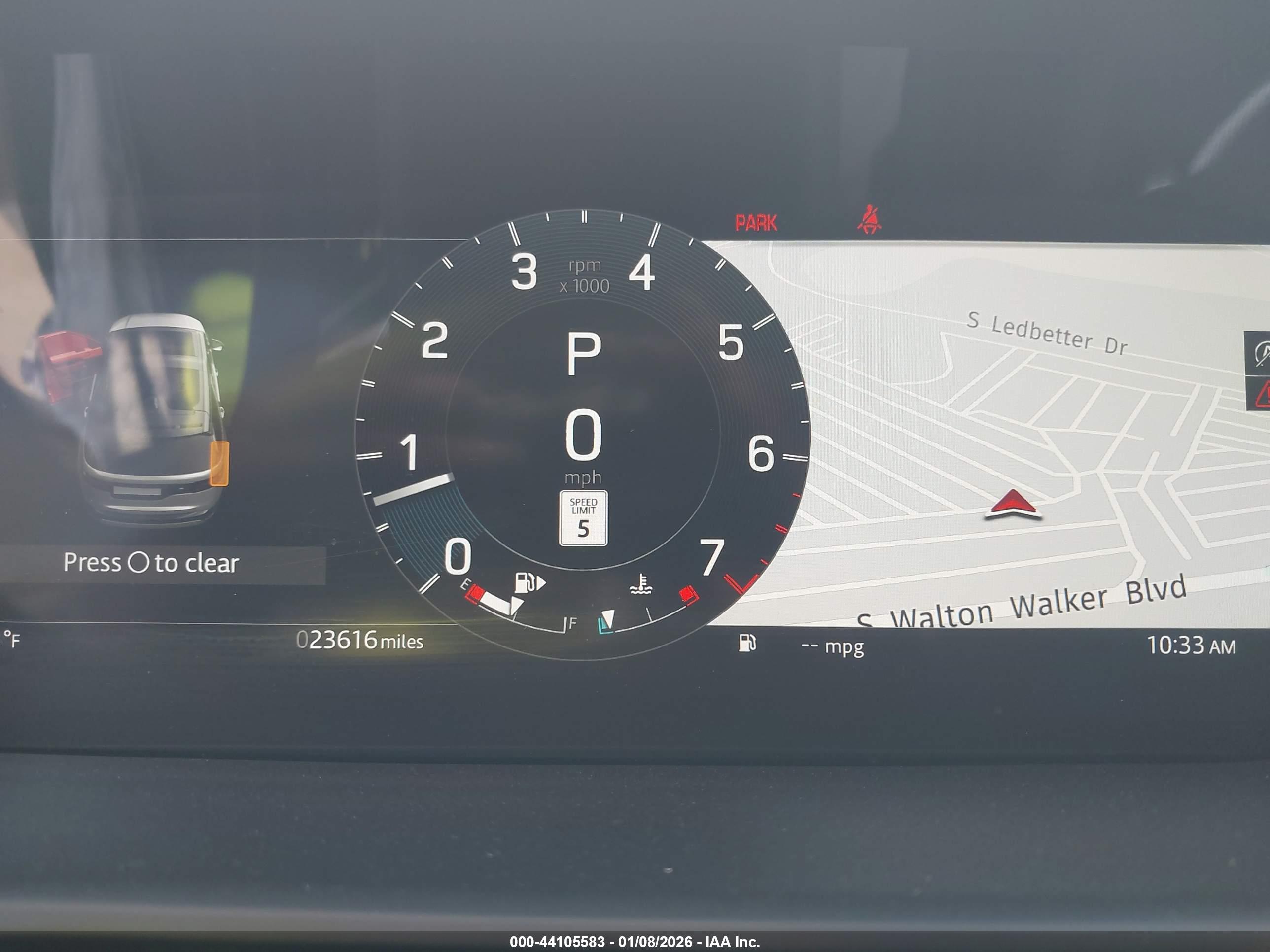 LAND ROVER image 7