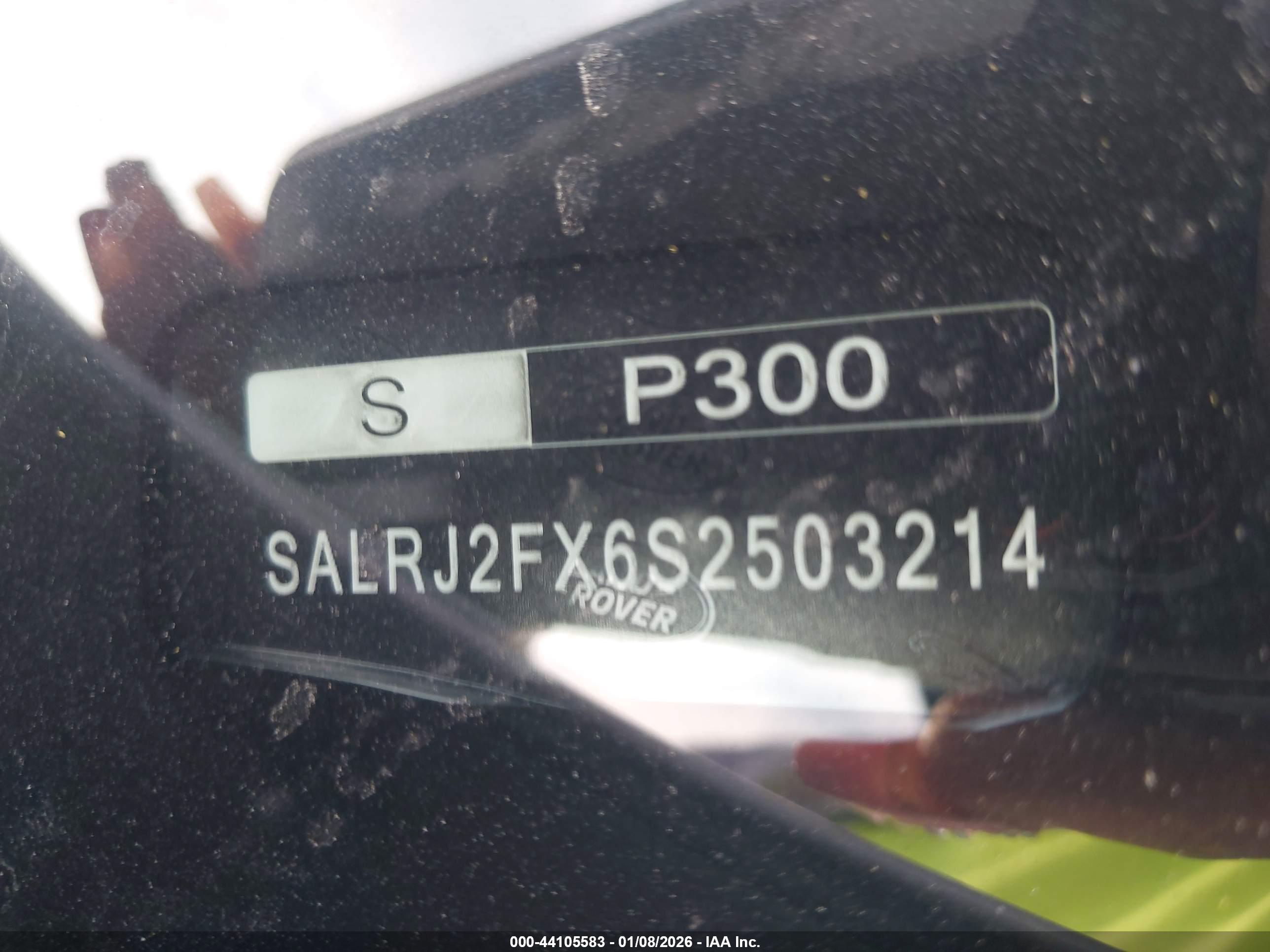 LAND ROVER image 9