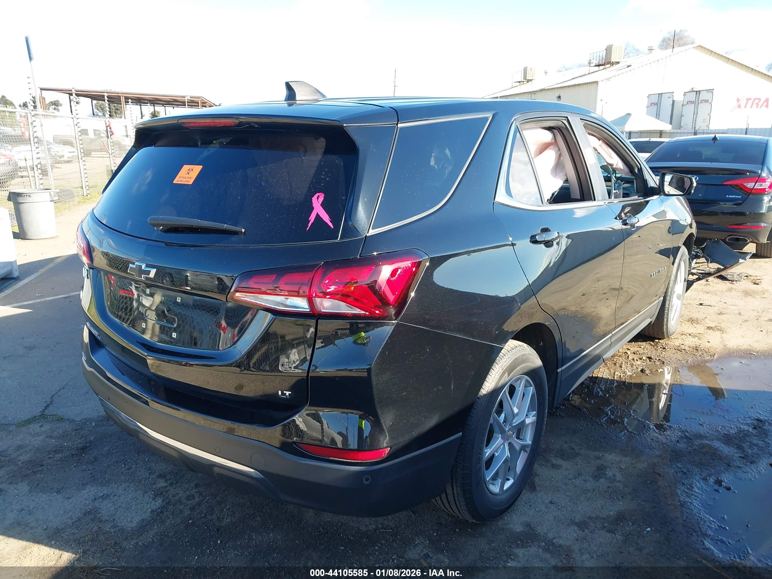 CHEVROLET EQUINOX image 4
