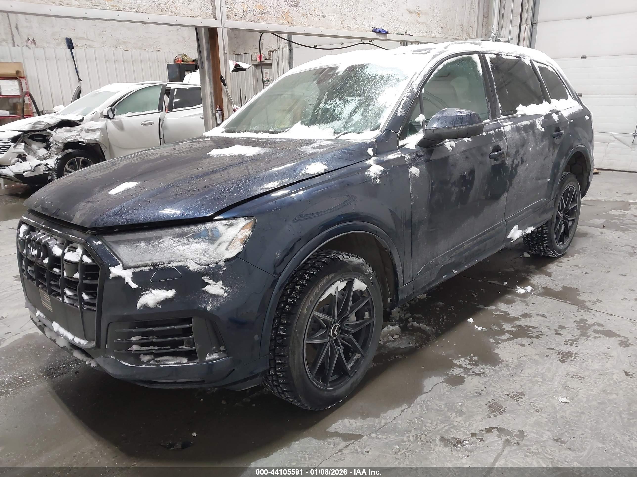 AUDI Q7 image 2
