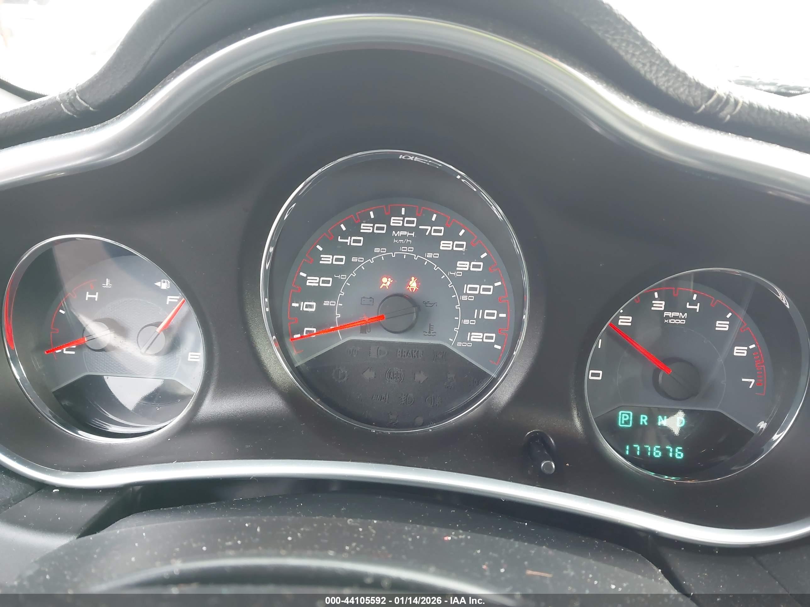 DODGE AVENGER image 7