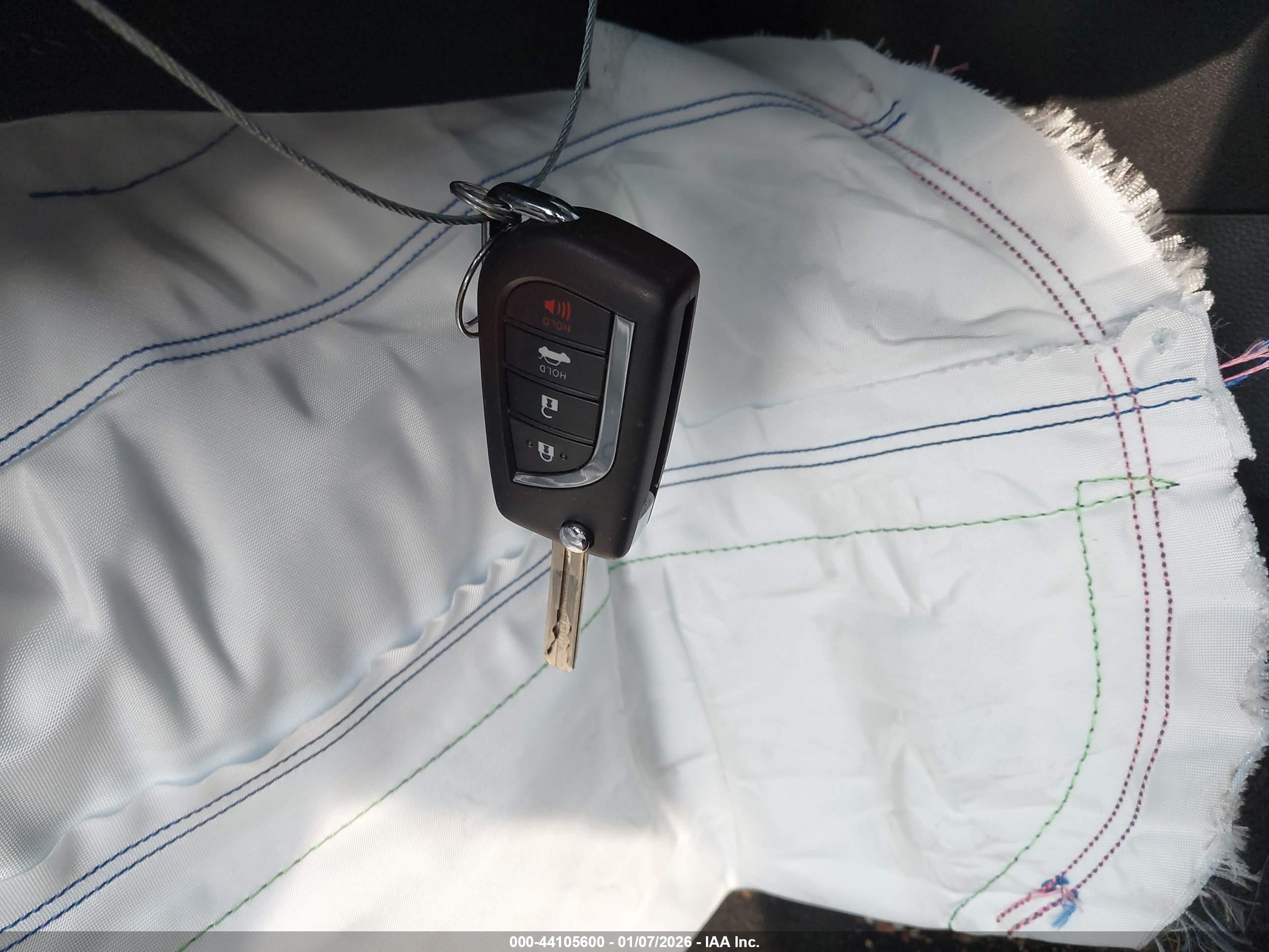 TOYOTA COROLLA image 11