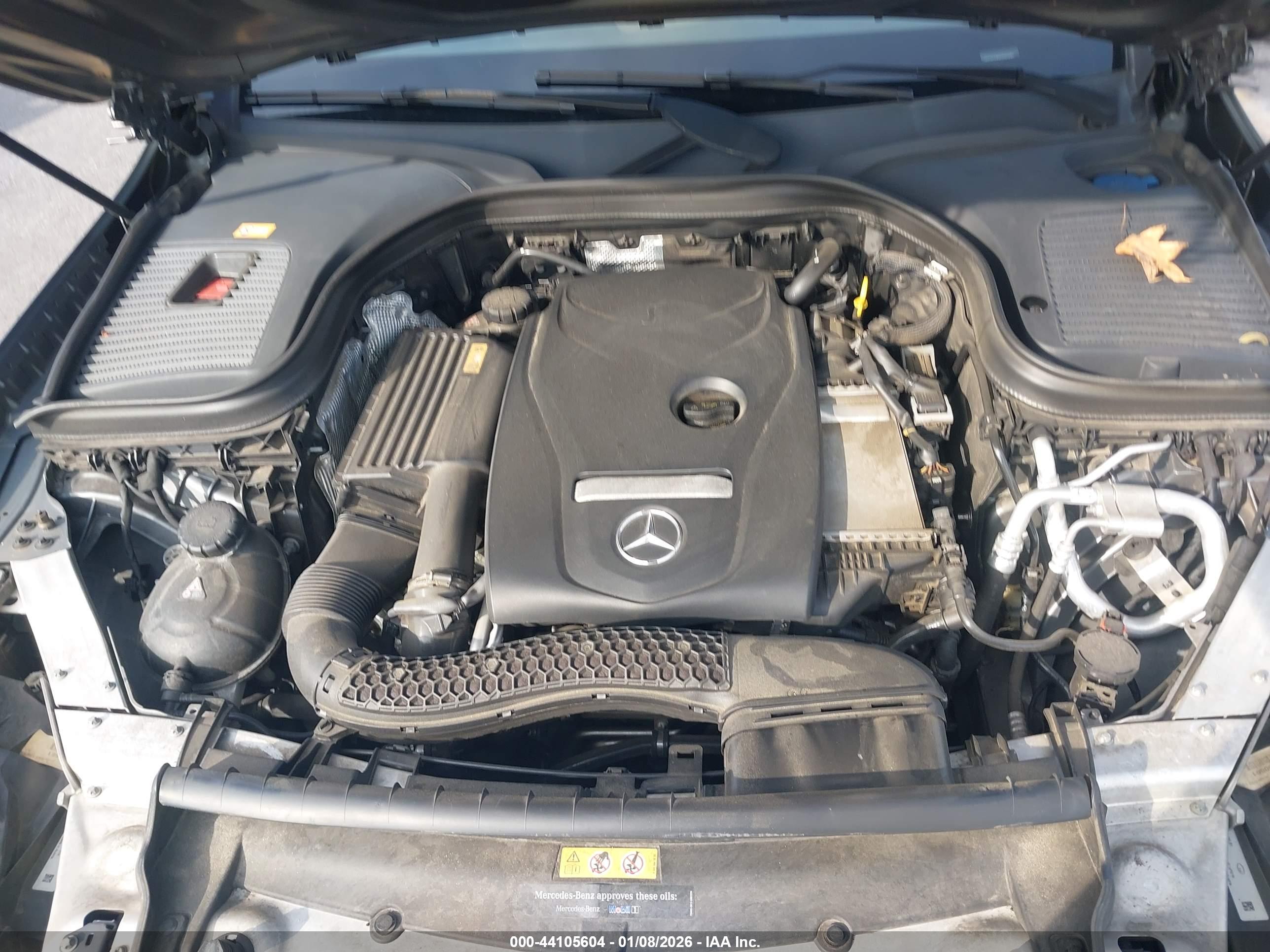 MERCEDES-BENZ GLC image 10