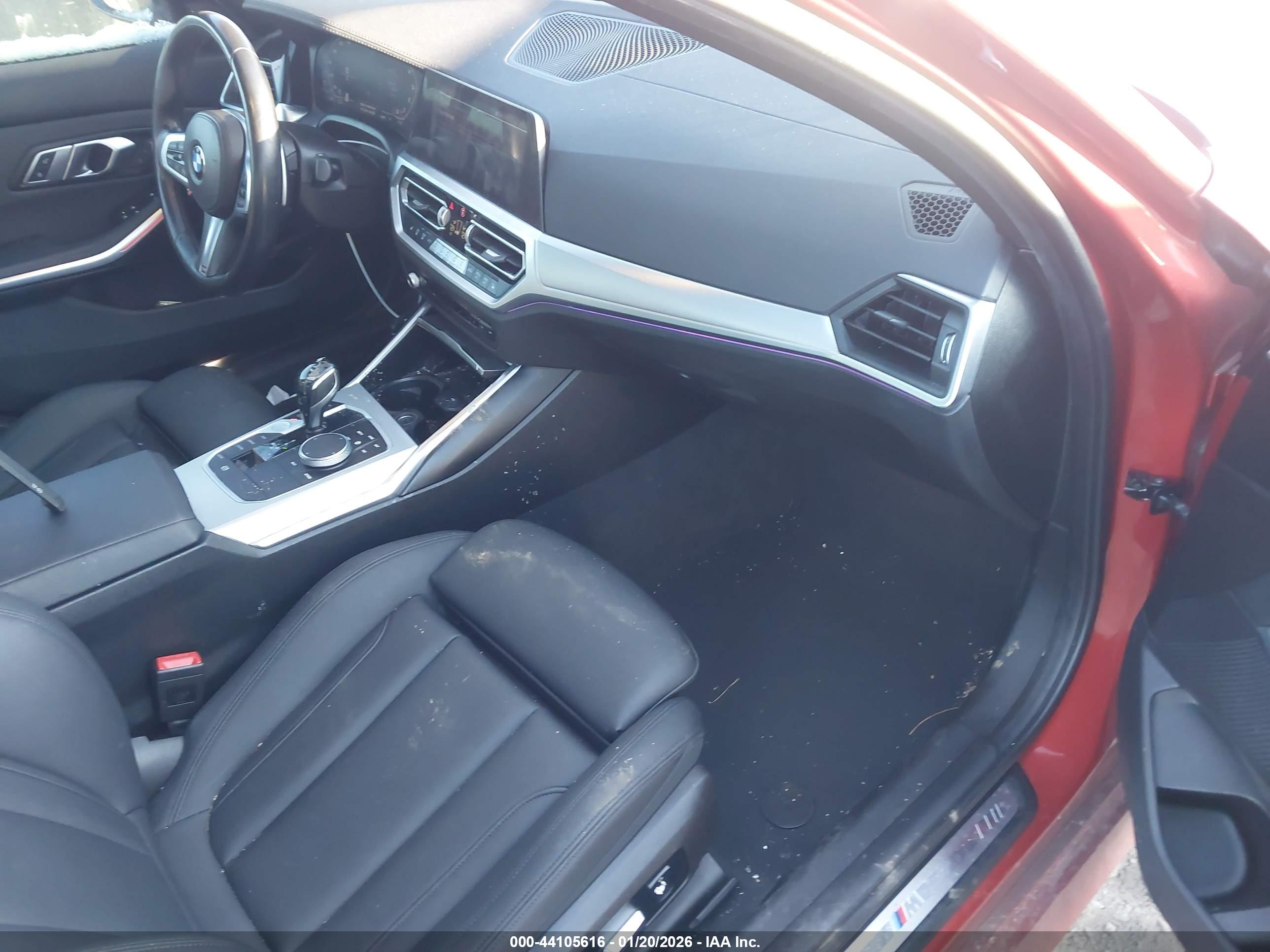 BMW 330I image 5