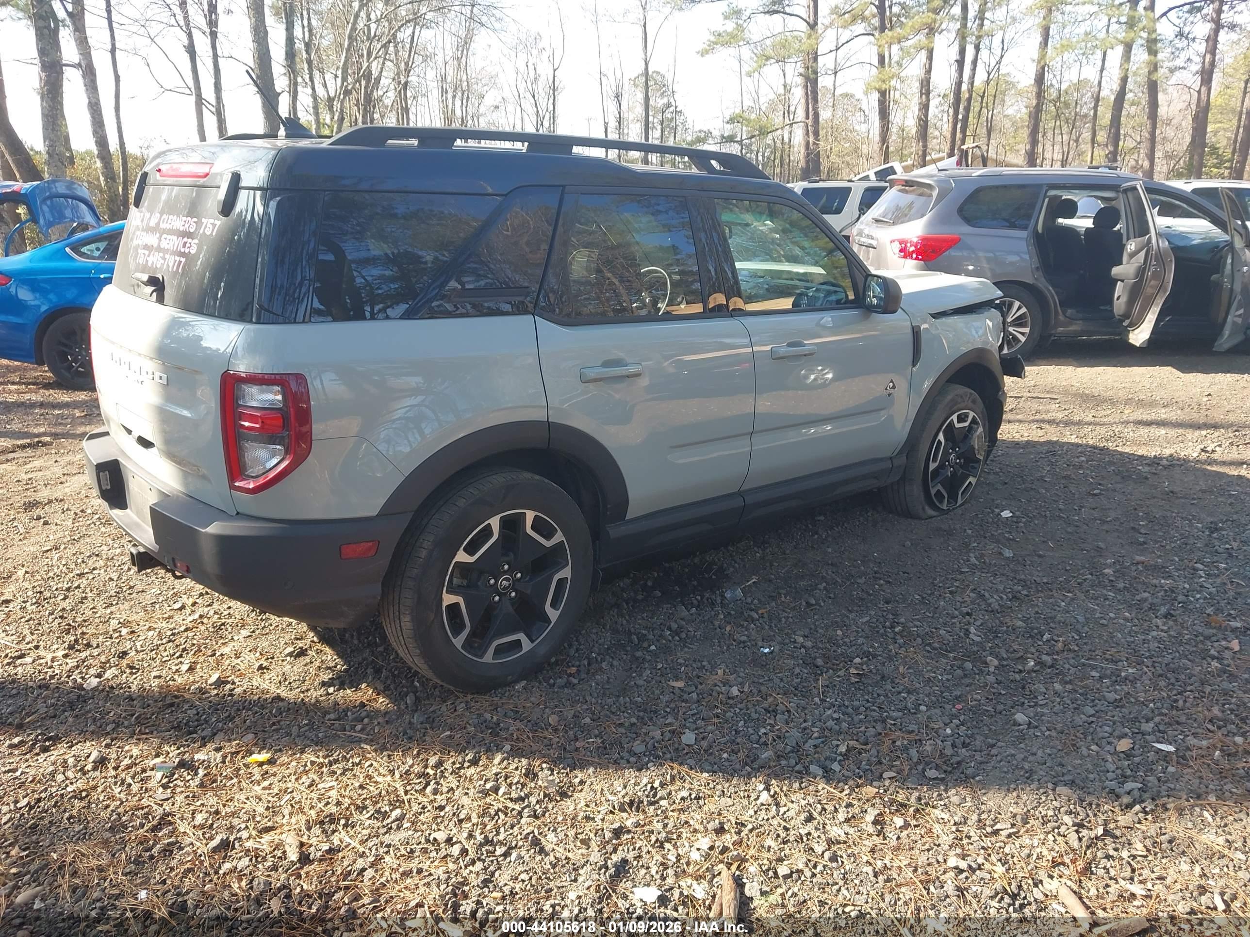 FORD BRONCO image 4