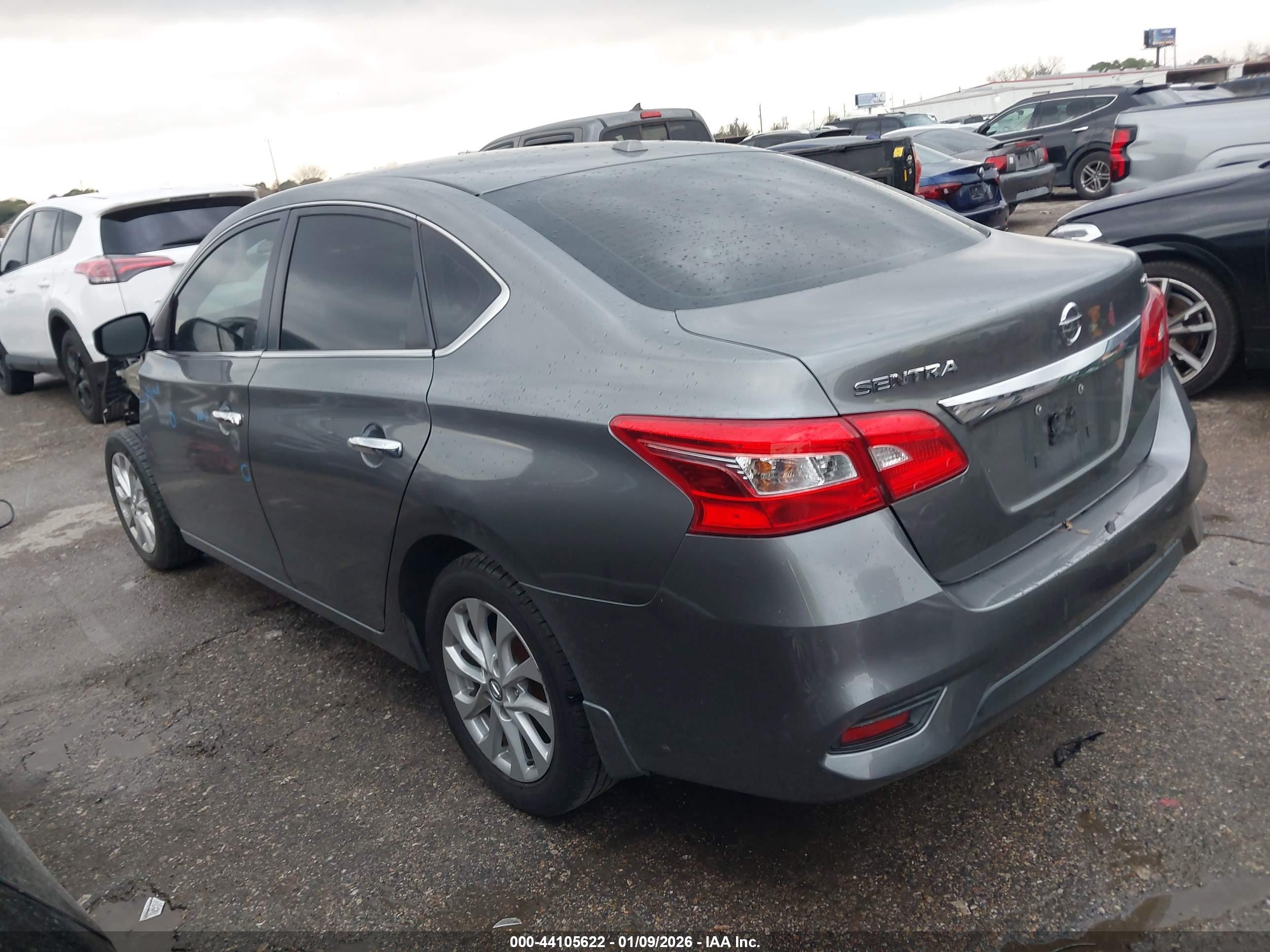 NISSAN SENTRA image 3