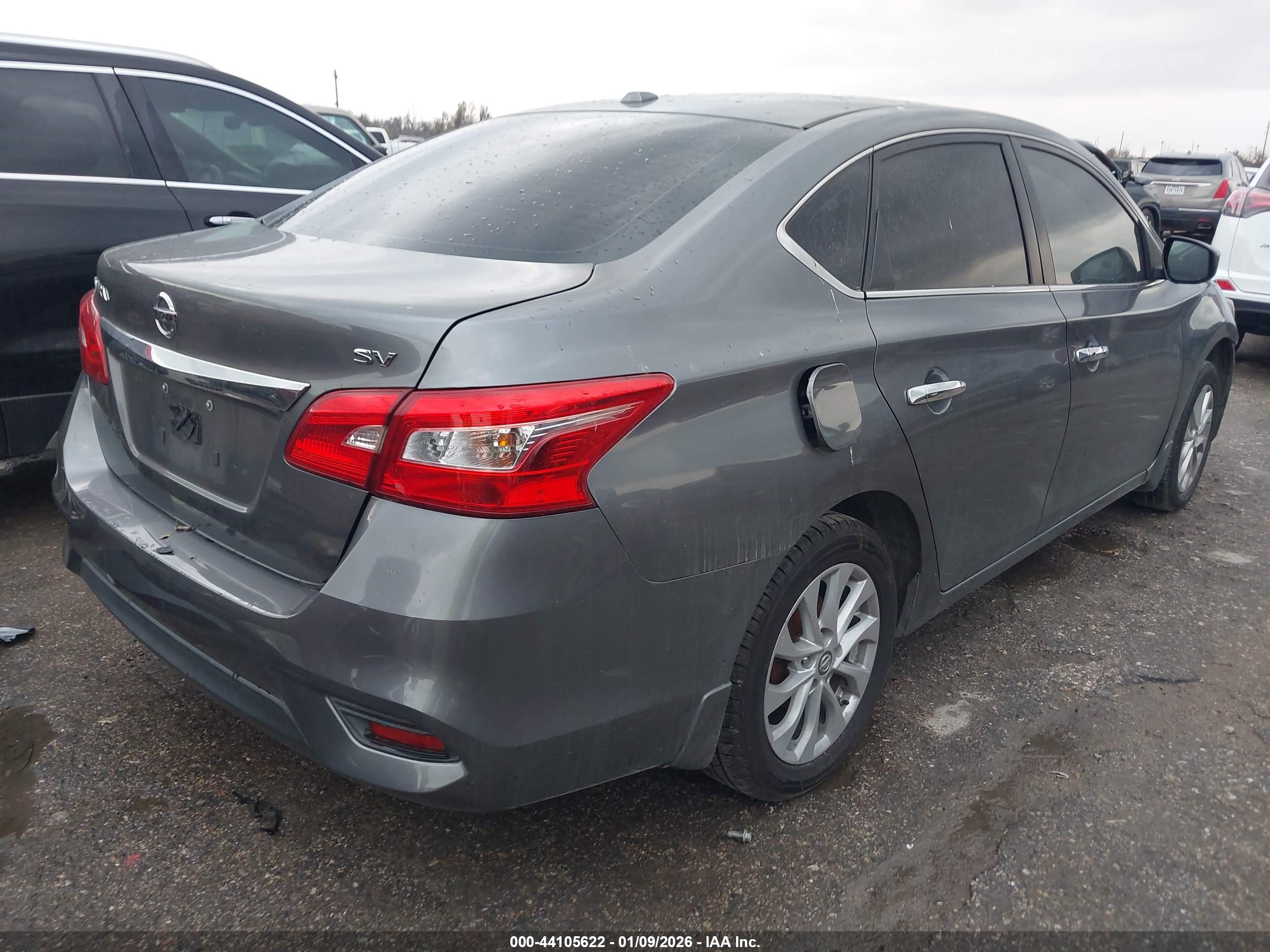NISSAN SENTRA image 4