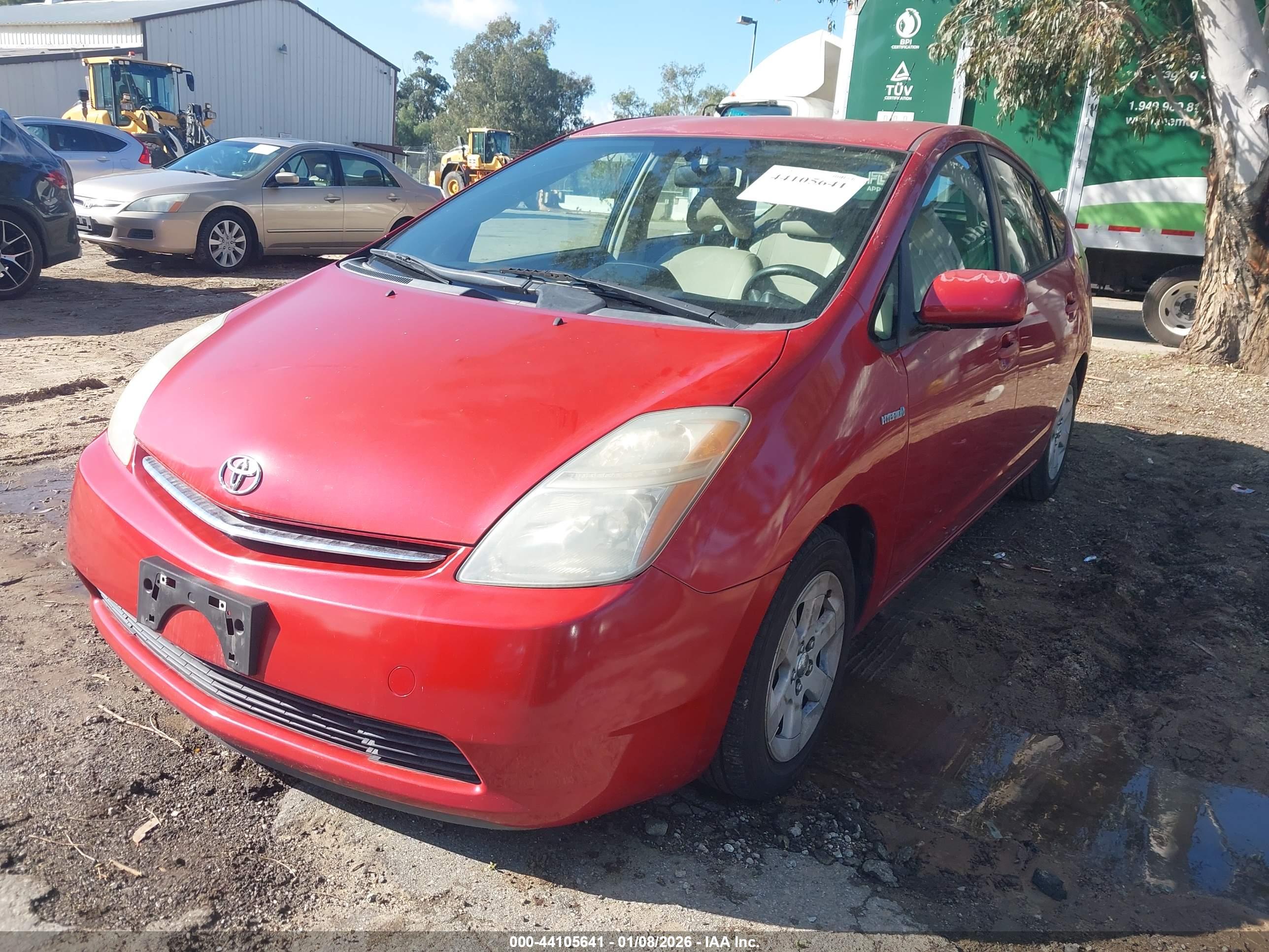 TOYOTA PRIUS image 2