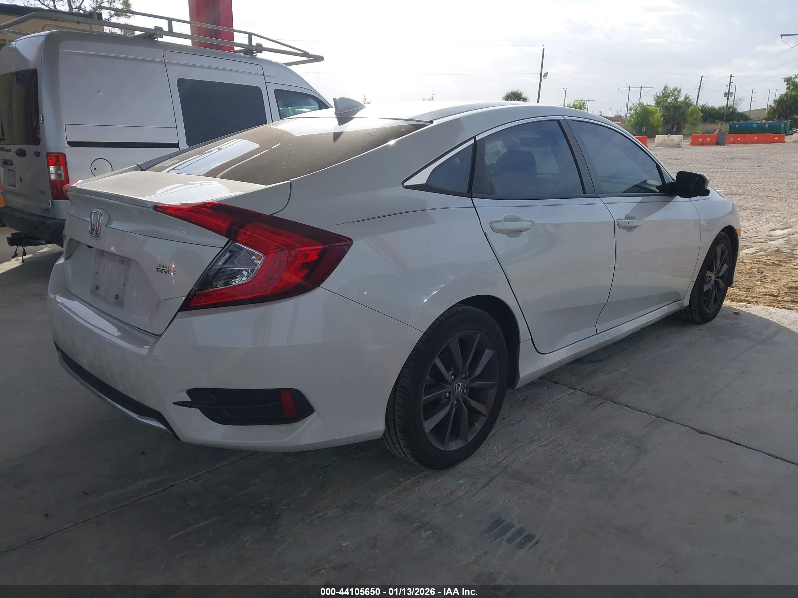 HONDA CIVIC image 4