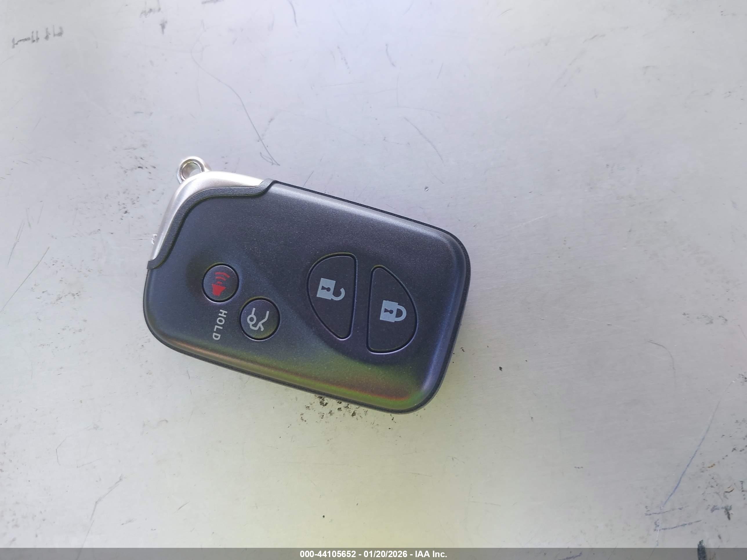 LEXUS IS image 11