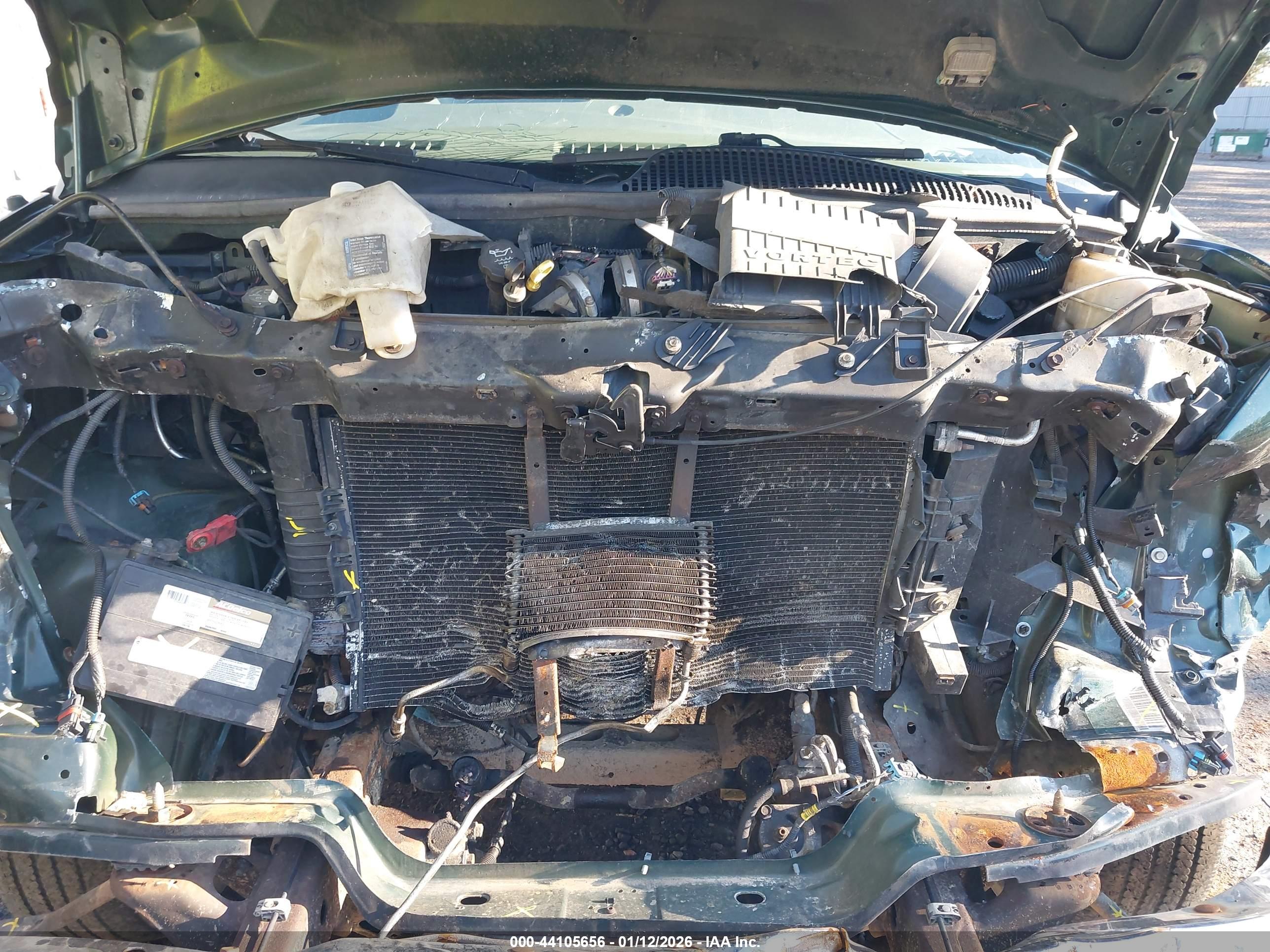 CHEVROLET EXPRESS image 10