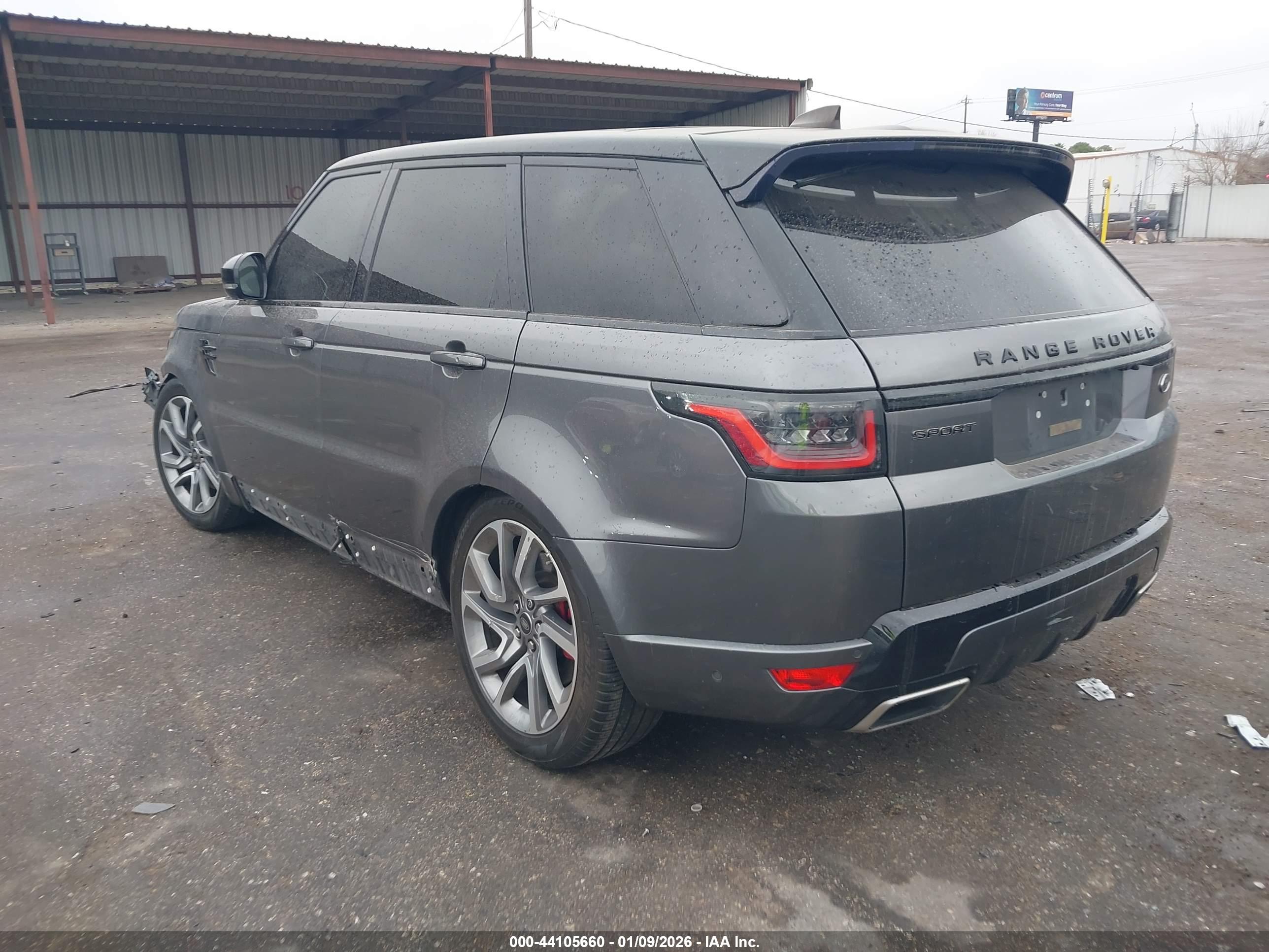 LAND ROVER image 3